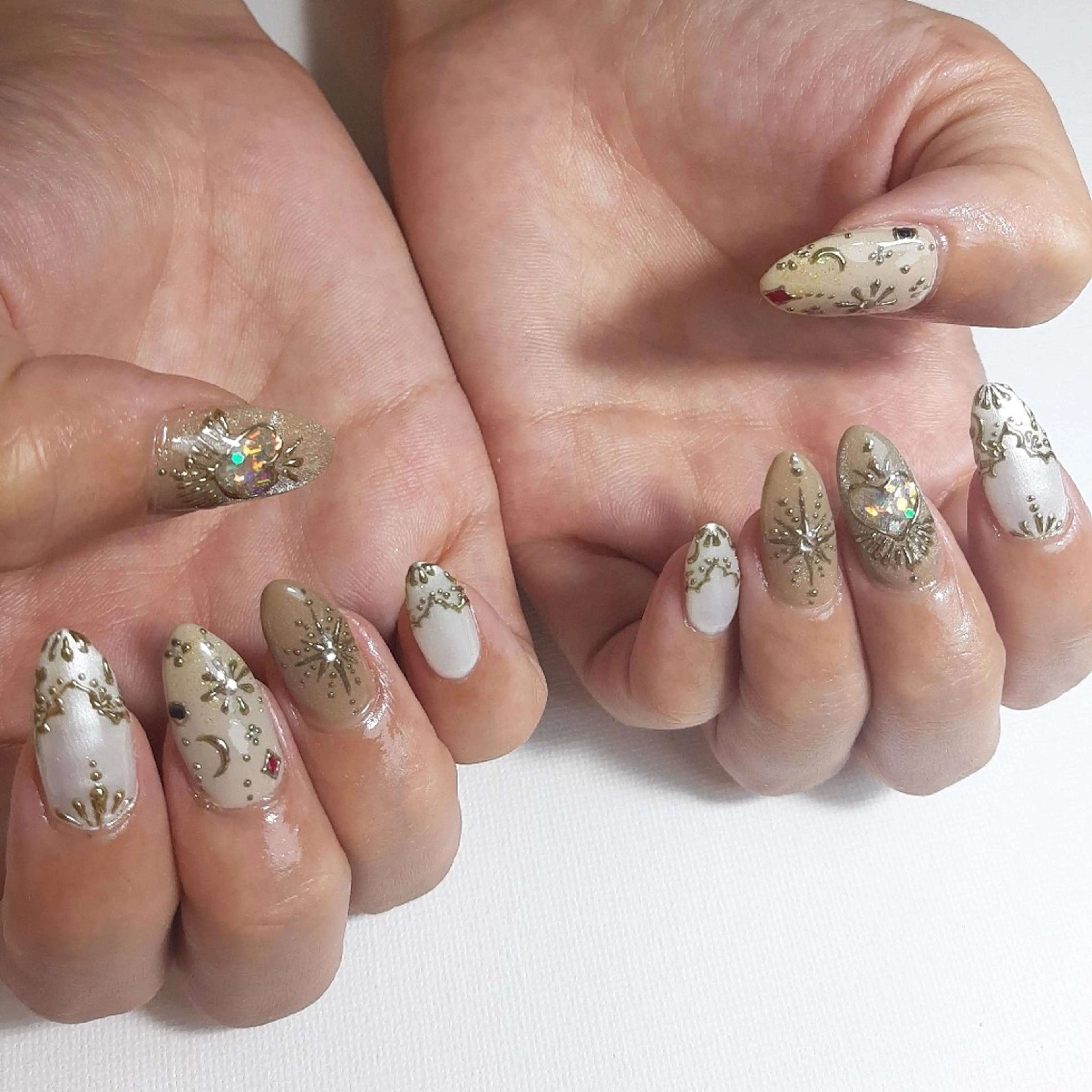 ネイル ジェルネイル ゴールド 持ち込み ショートネイル ハンドネイル owlnail /持込みデザイン専門のネイルデザイン
