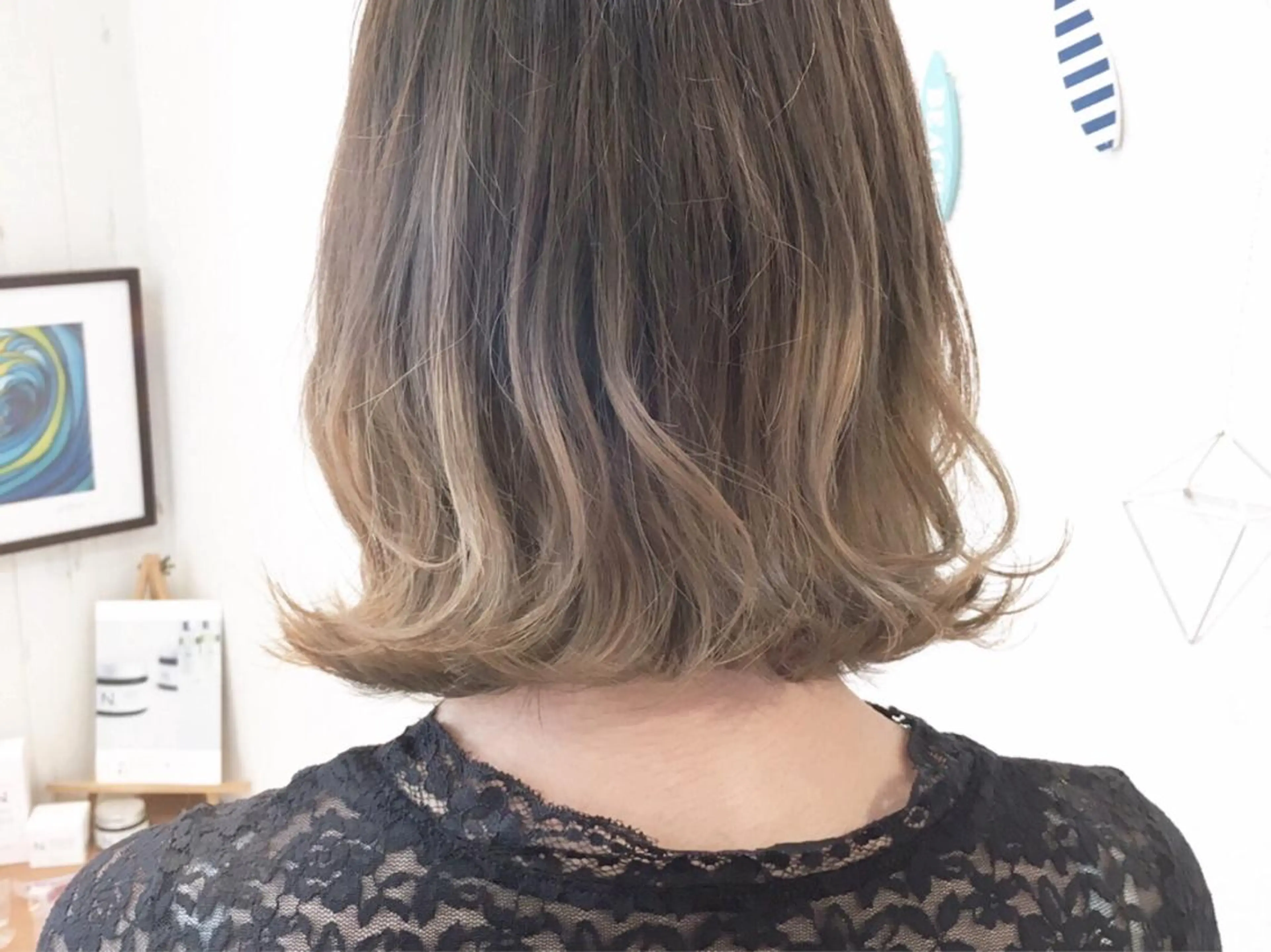 ミディアム ショート、ボブ シマダマサトのヘアスタイル