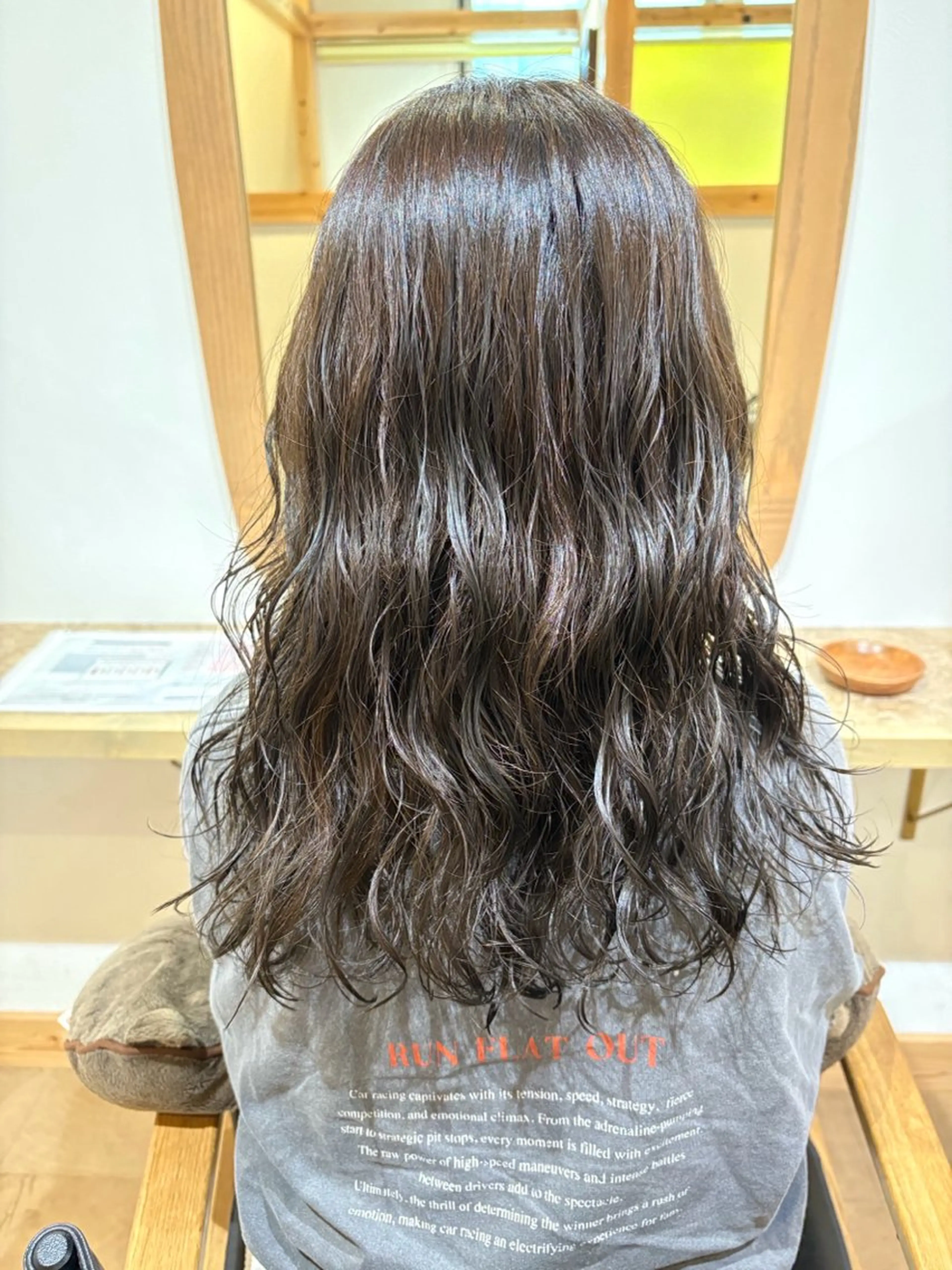 セミロング 山口里莉 /パーマモデル募集のヘアスタイル