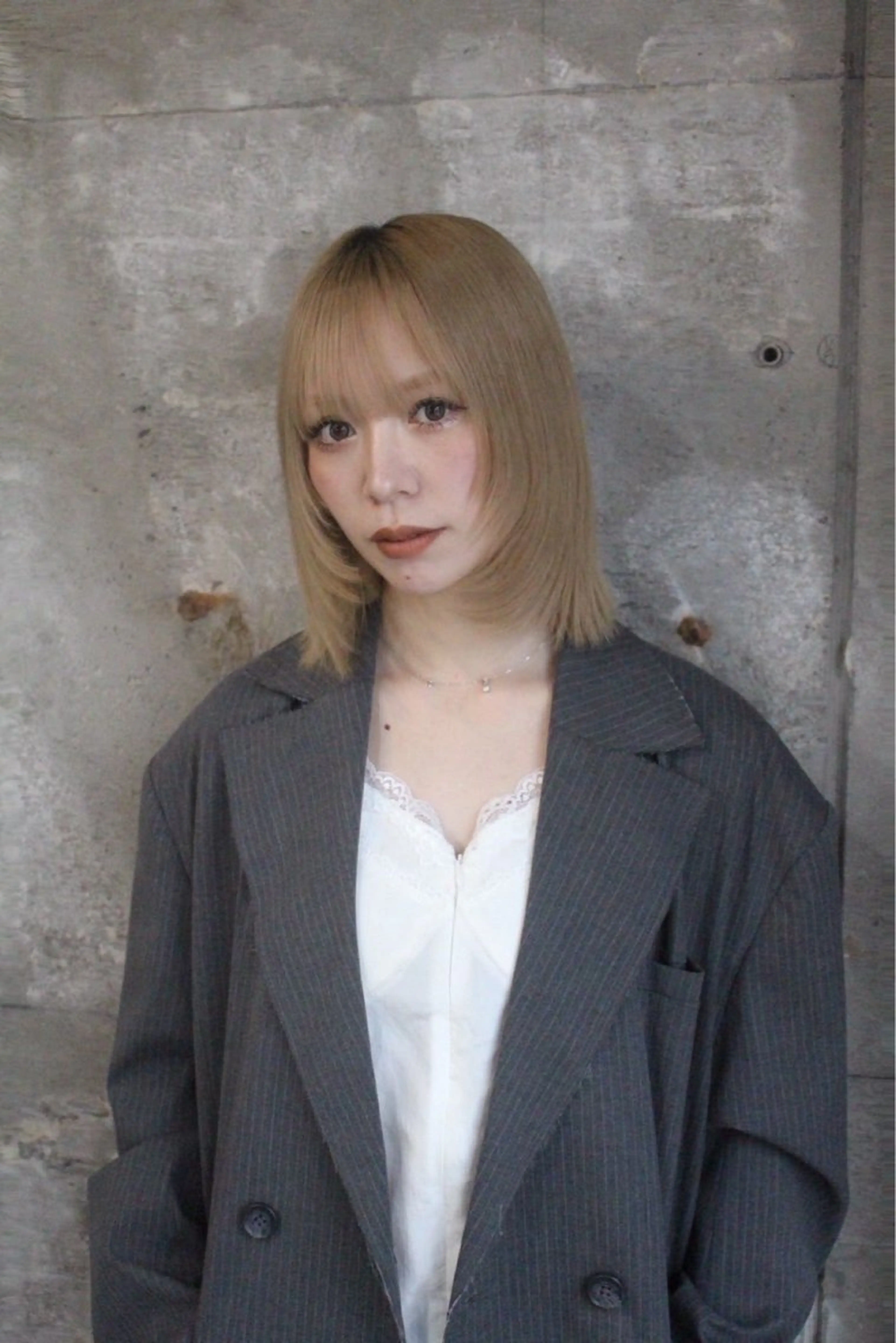 ミディアム 顔周りカット レイヤーカット 小顔カット カット 縮毛矯正 河野 理人のヘアスタイル