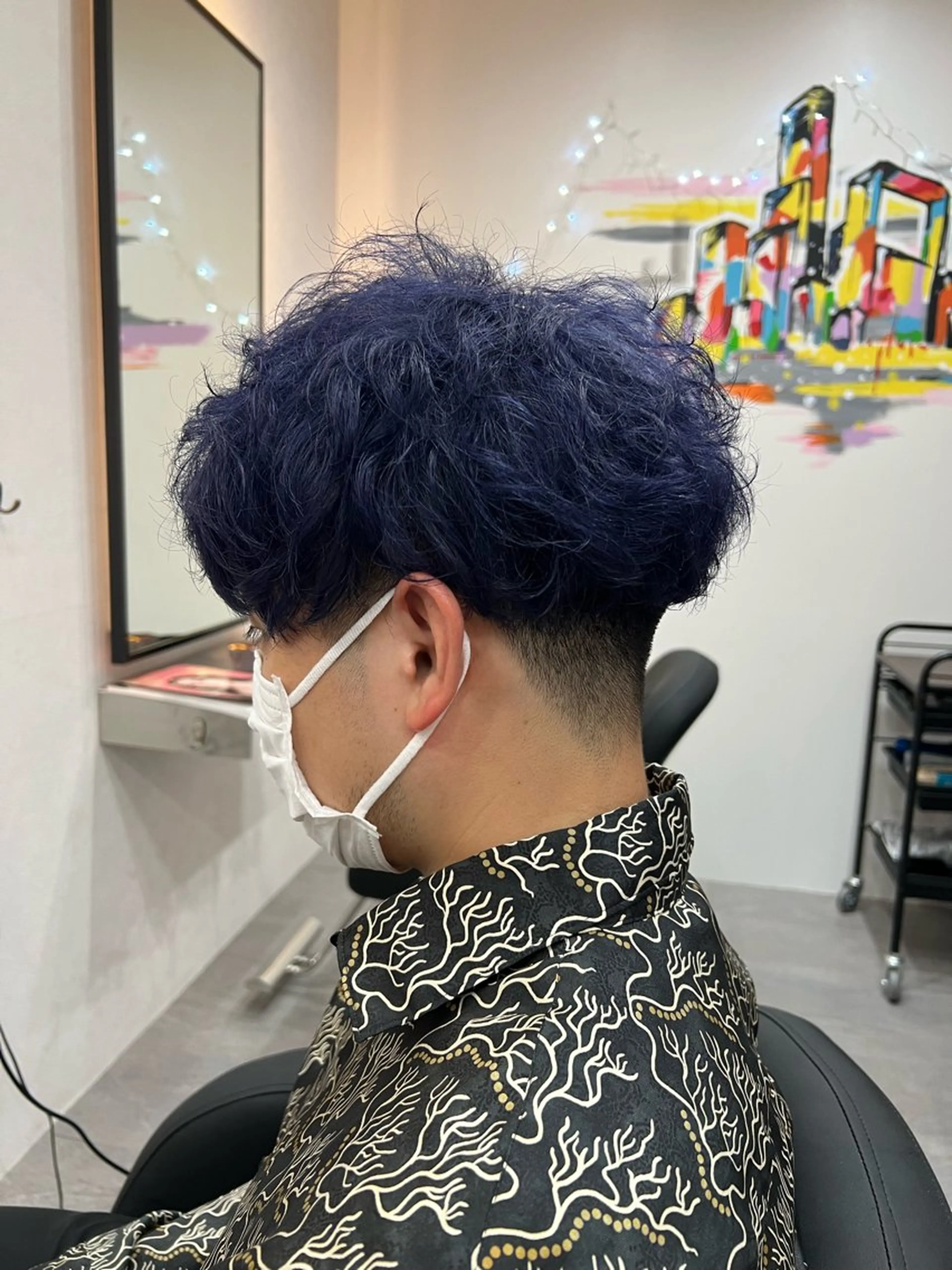 ショート メンズ メンズブリーチ 島袋 太樹のヘアスタイル