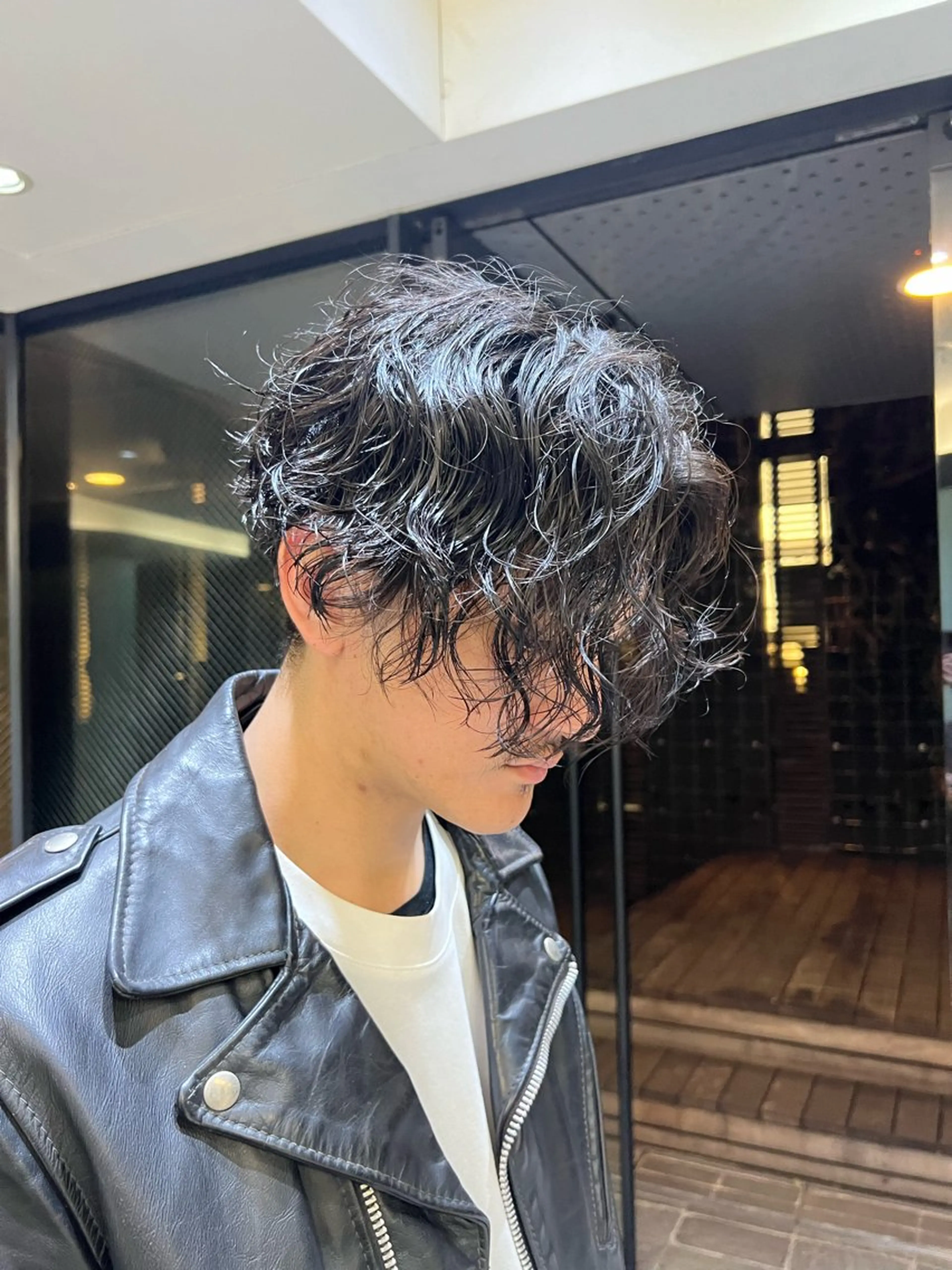 ミディアム 🇺🇸サーフカール 🇺🇸ケンシロウのヘアスタイル