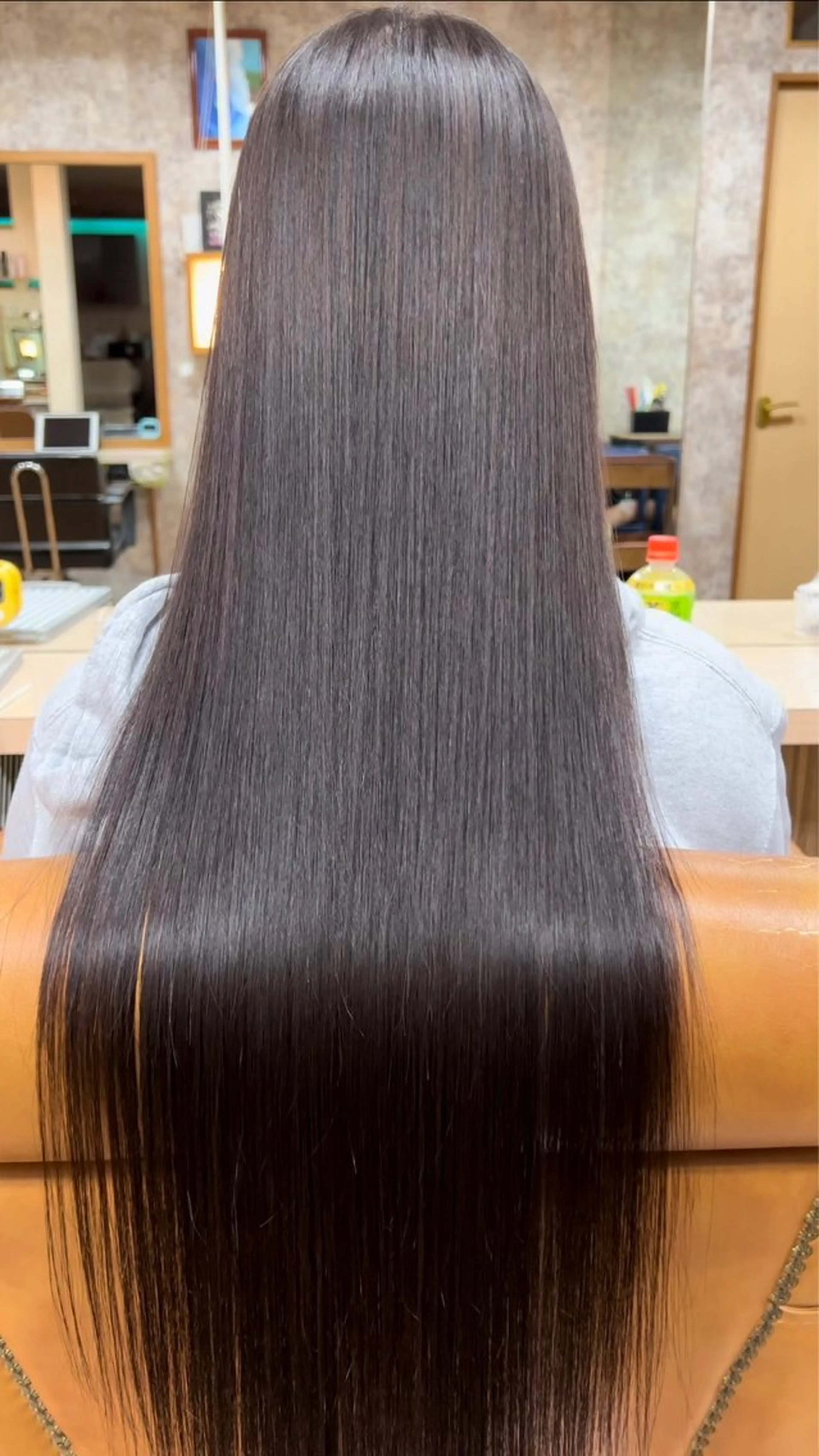 ロング 縮毛矯正 内山 京耶のヘアスタイル