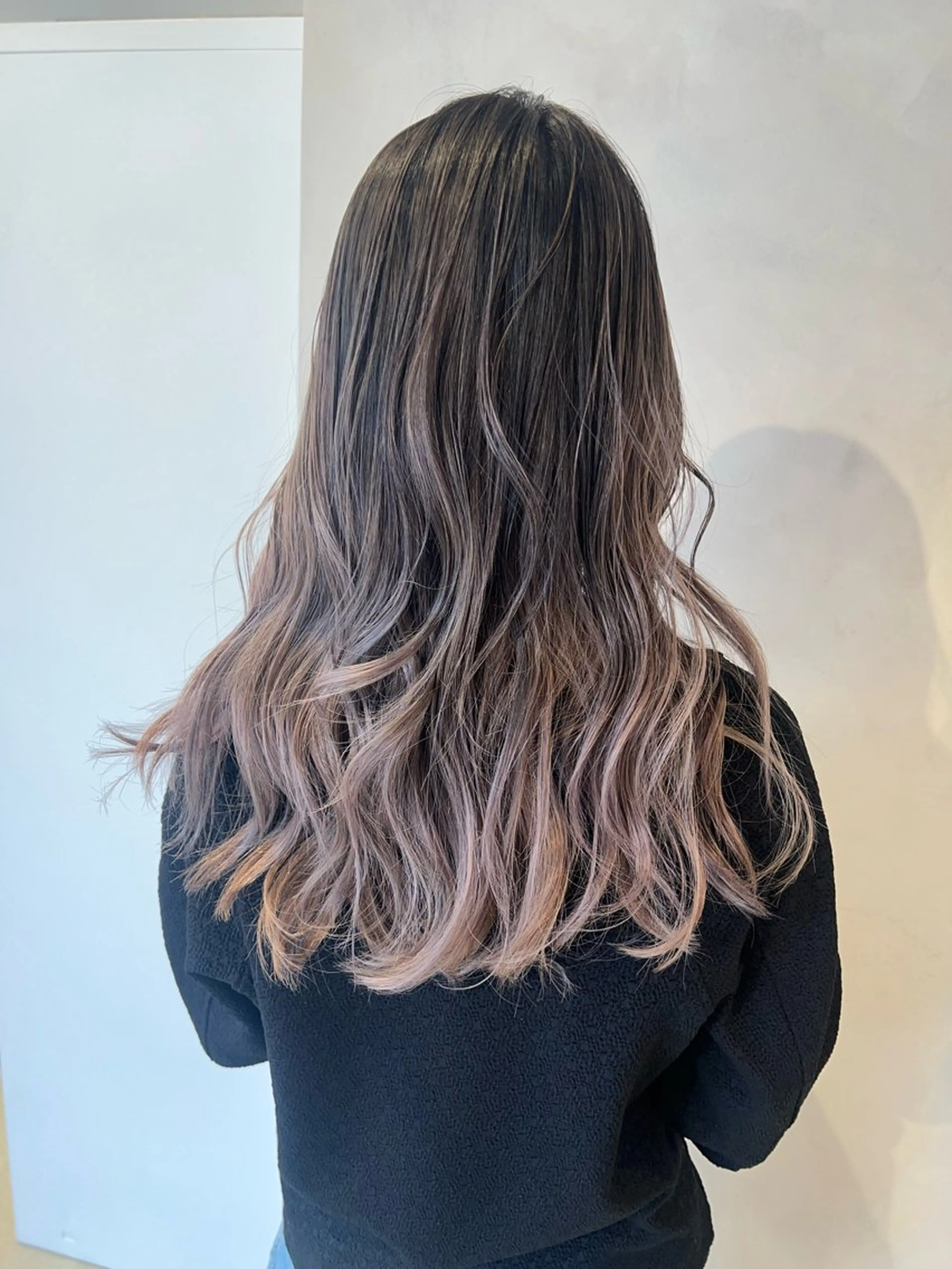 セミロング レイヤーカット ヘアカラー トリートメント 渋谷ハイトーン/ デザインカラー阿部のヘアスタイル