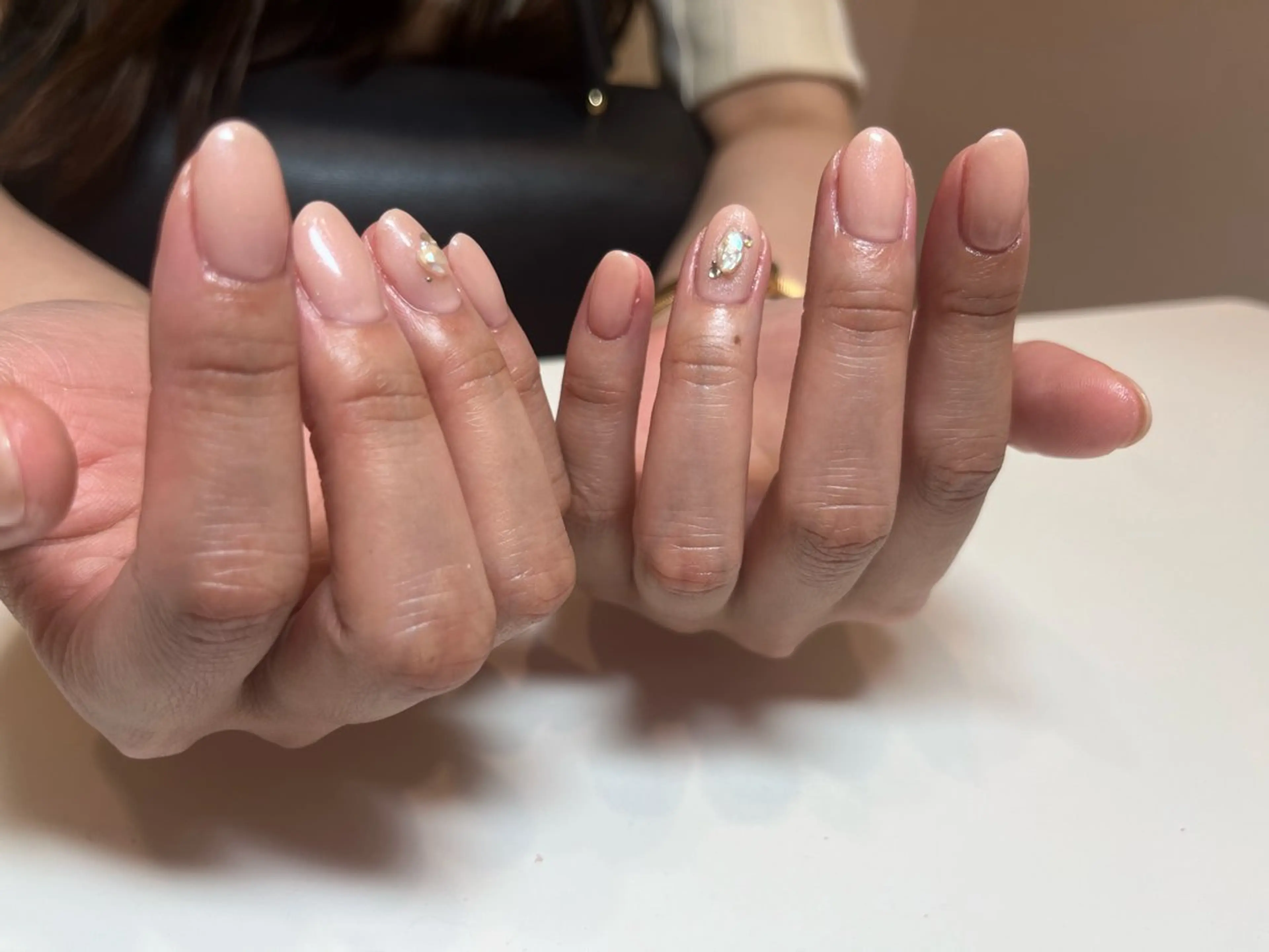 ネイル ジェルネイル ワンカラーネイル パラジェル ピンク ピンクベージュ ハンドネイル himitsu kichiのネイルデザイン