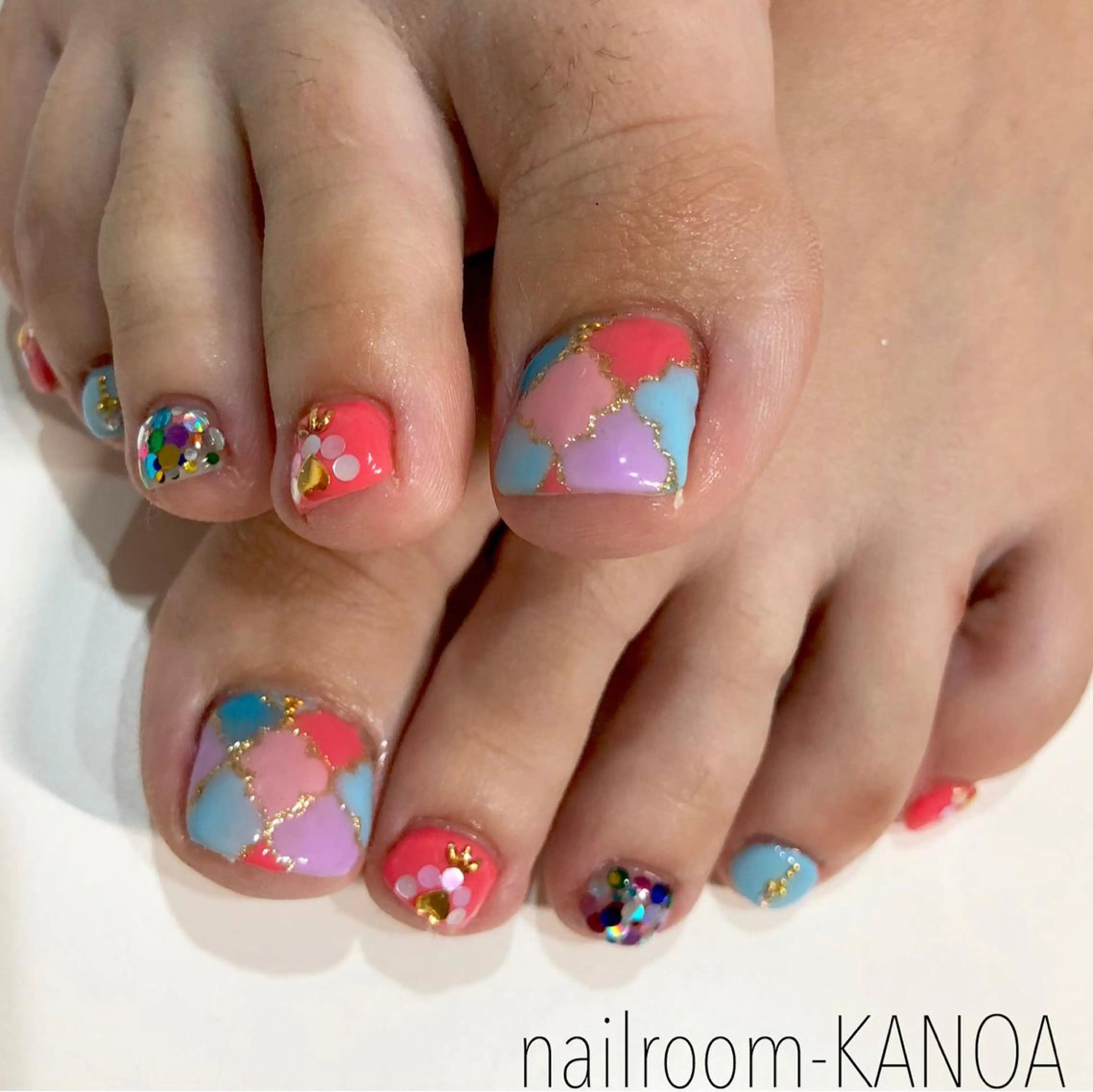 ショート ネイル フットネイル nailroom- KANOAのネイルデザイン