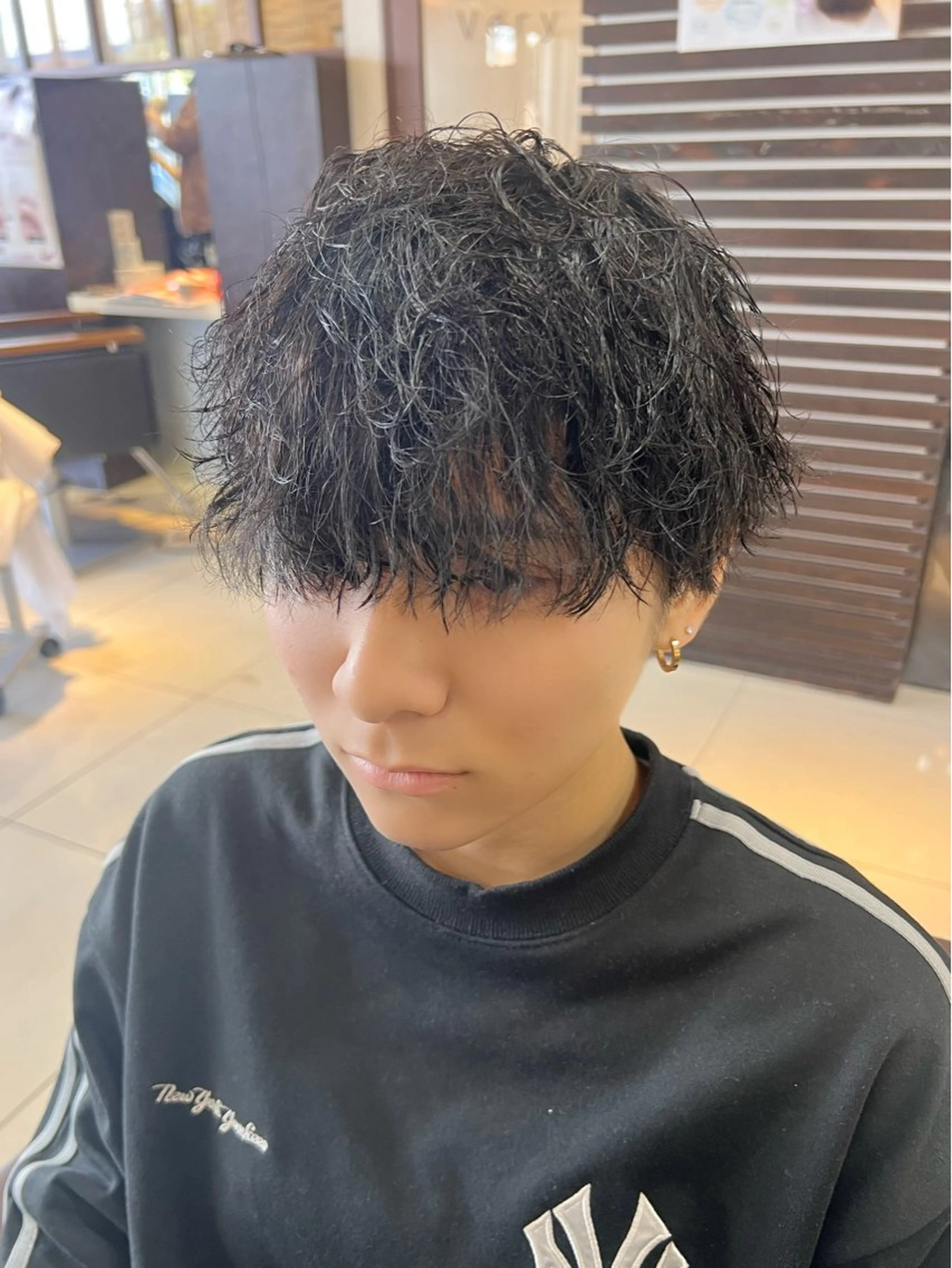 パーマ メンズ カット パーマ 草薙メンズ縮毛矯正 💫緒方美柚のヘアスタイル