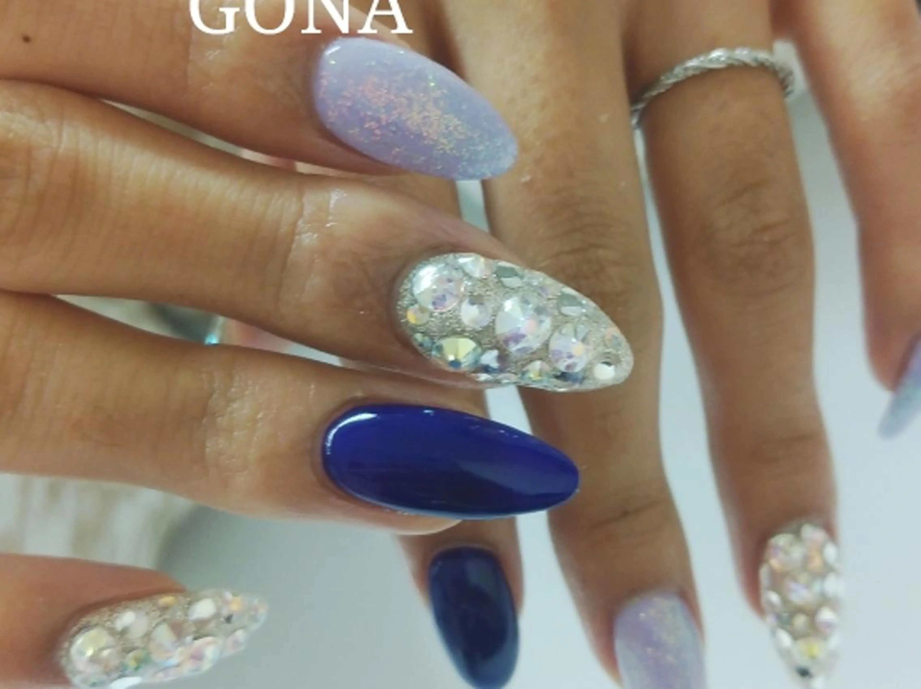 ネイル ネイルサロン&スクールGONA所属・ネイルサロン& スクールGONAのネイルデザイン
