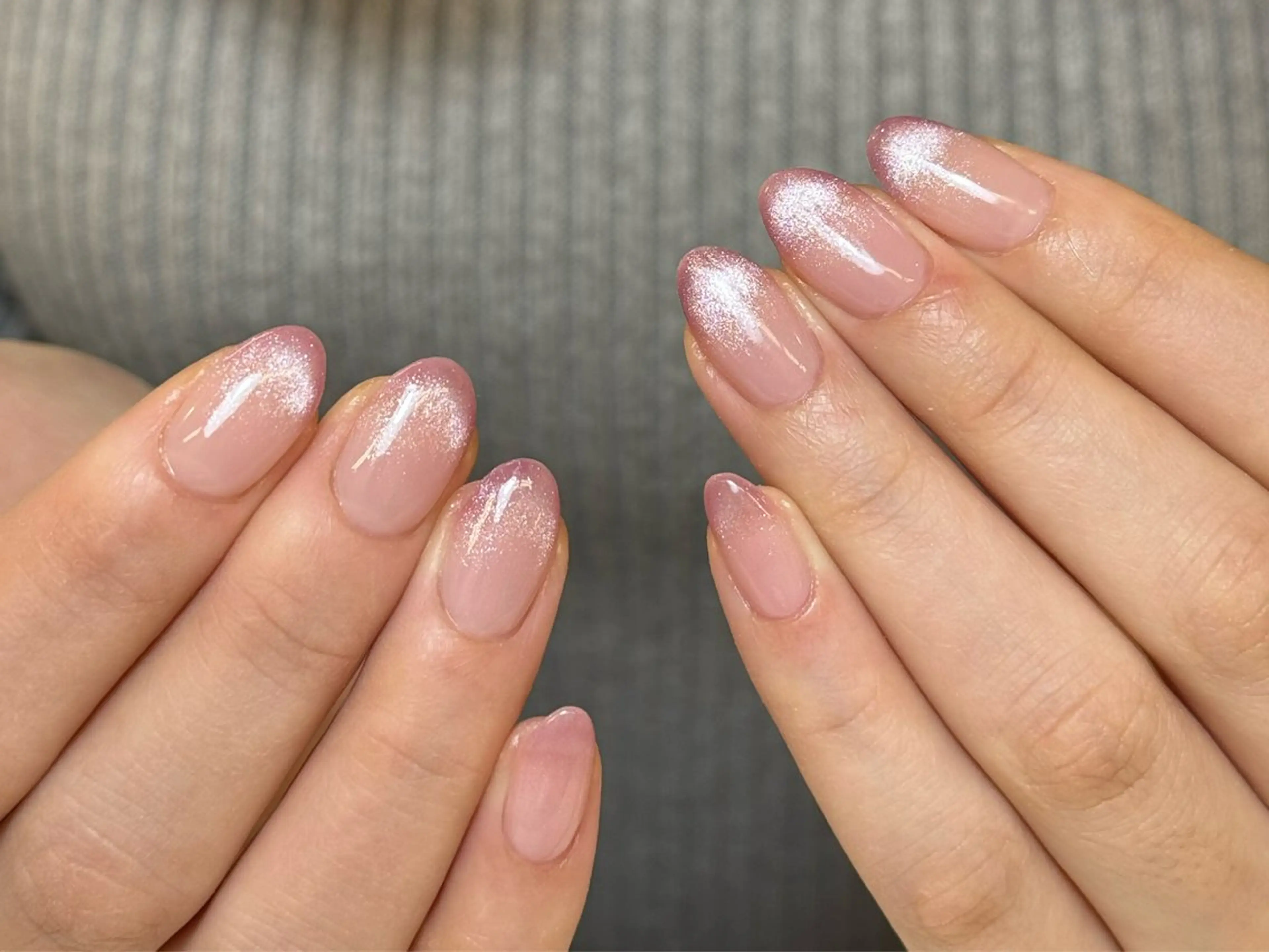 ネイル チークネイル フレンチネイル 韓国ネイル マグネットネイル 持ち込み ハンドネイル Hi nail🎀 池袋kozueのネイルデザイン