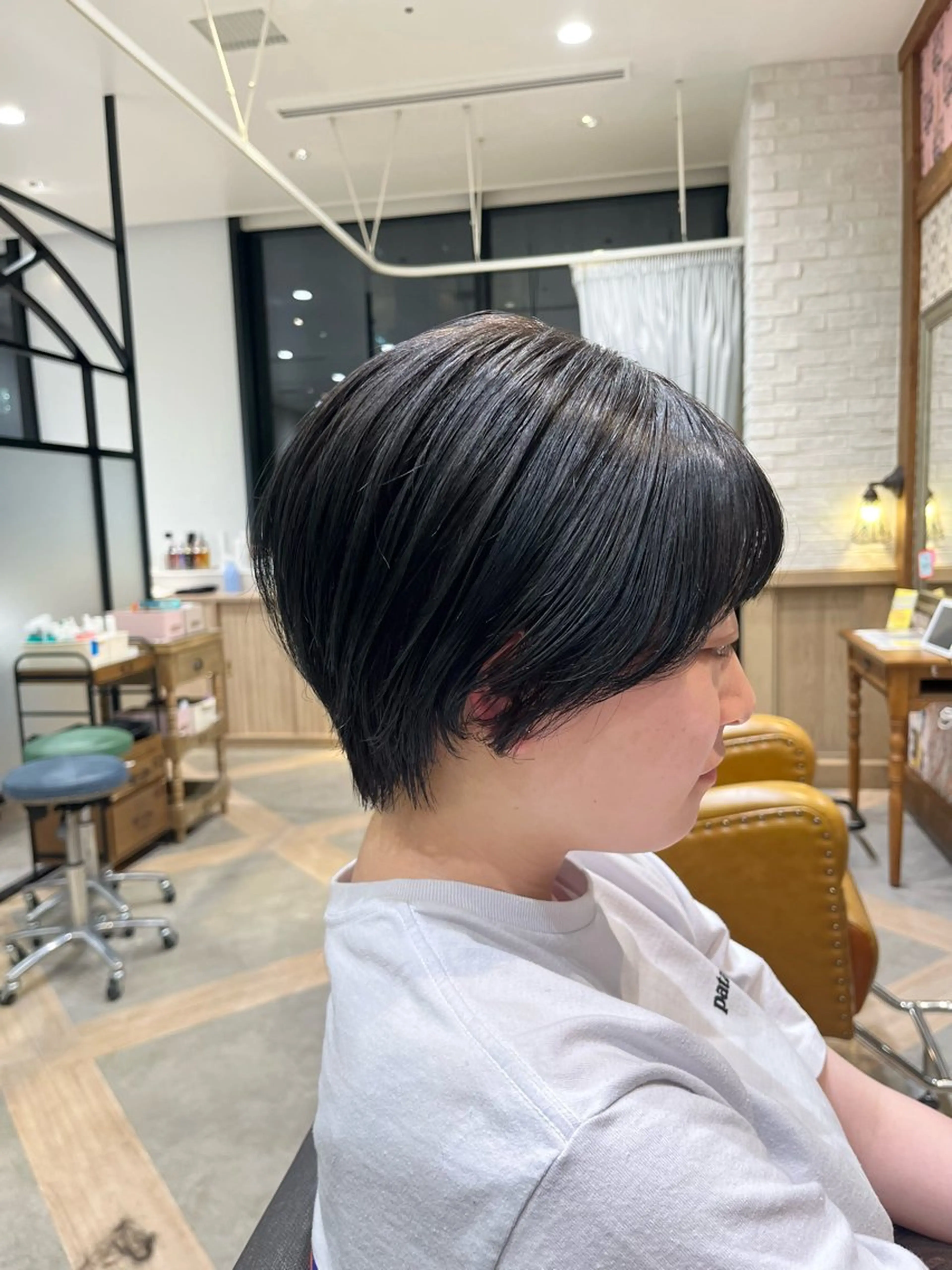 無料カットモデル ショートの写真