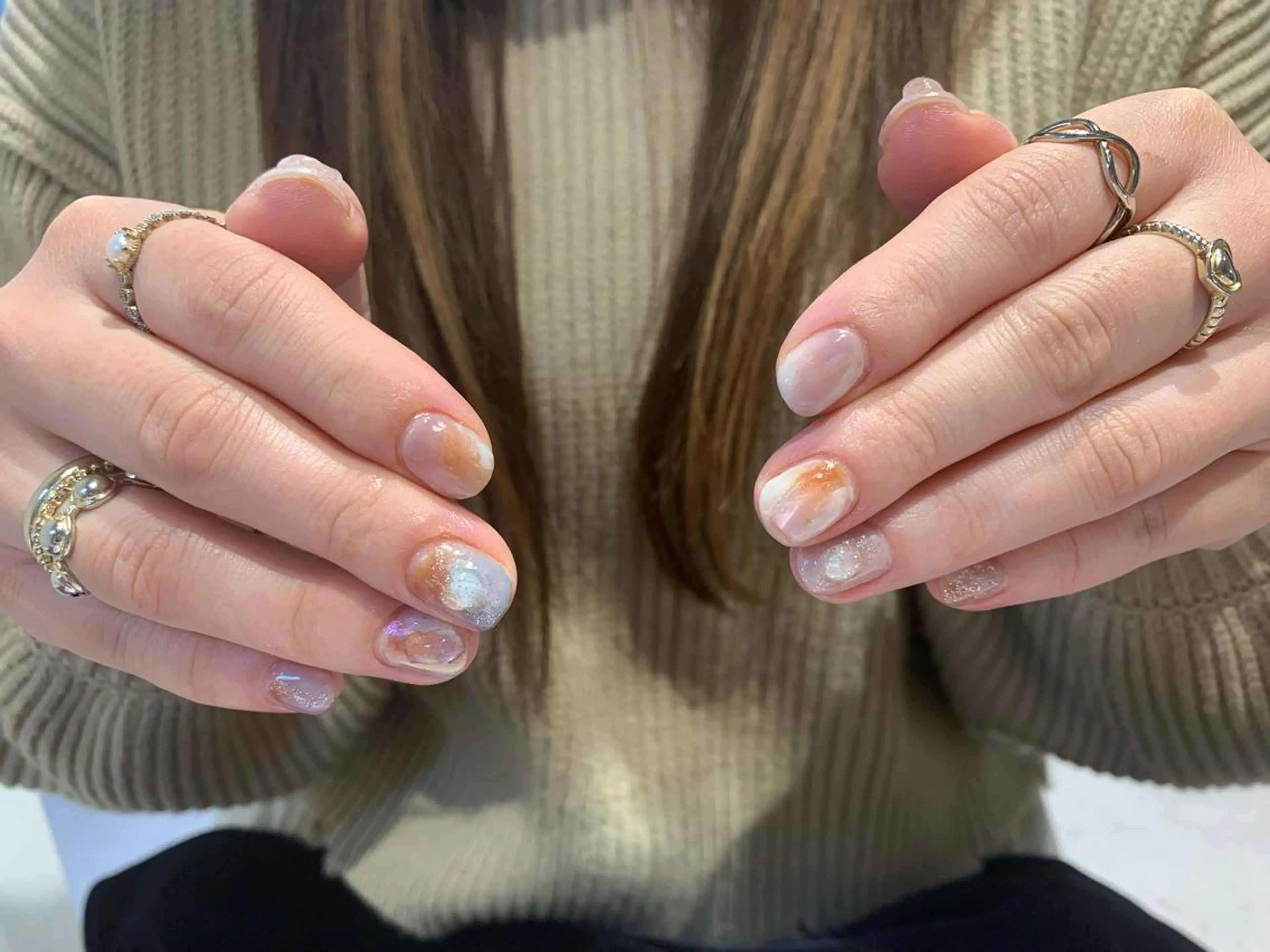 ネイル 持ち込み ニュアンスネイル ぷっくりネイル マキノ ユイのネイルデザイン