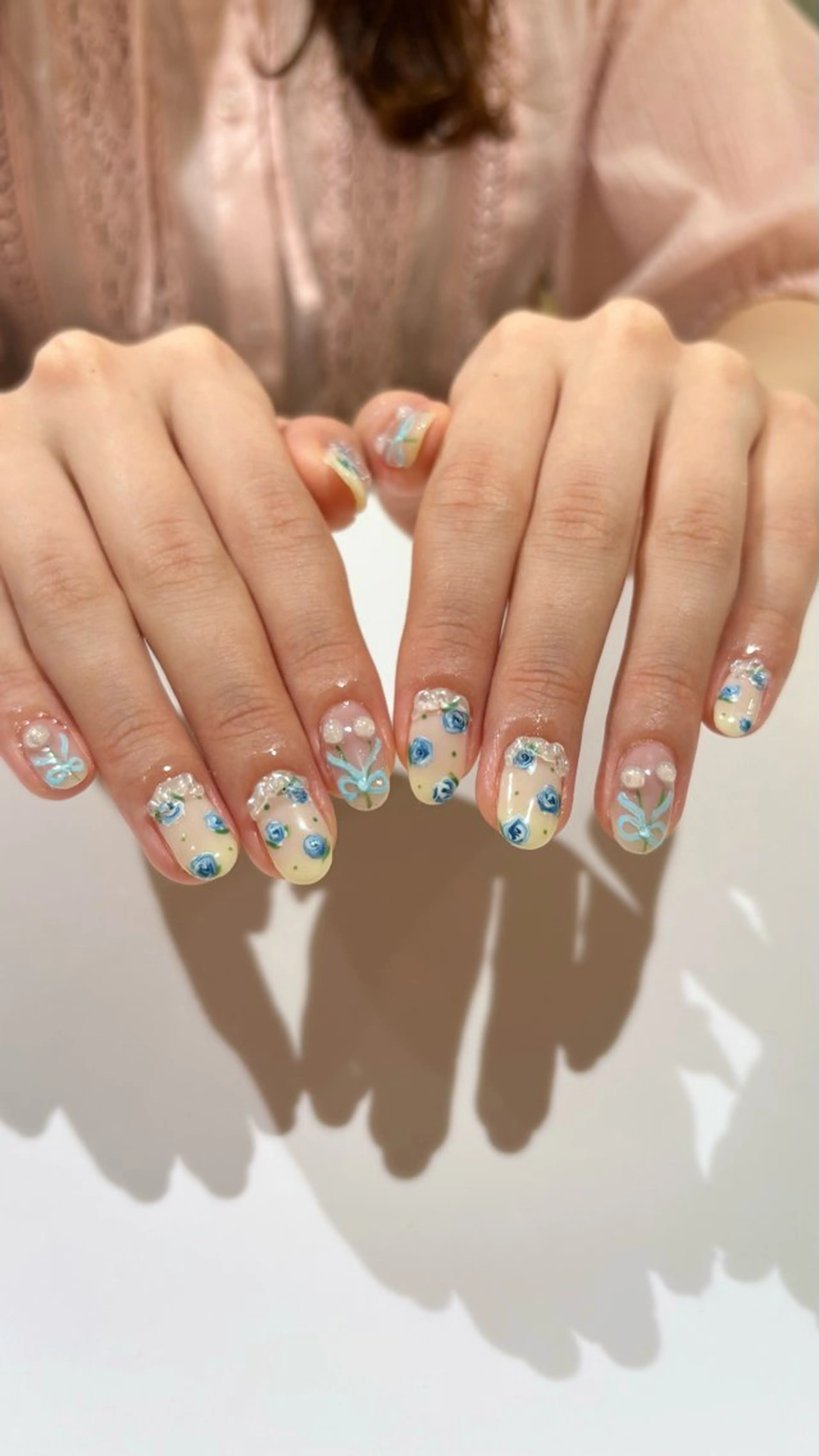 ネイル ハンドネイル 🤍 YUI 🤍のネイルデザイン