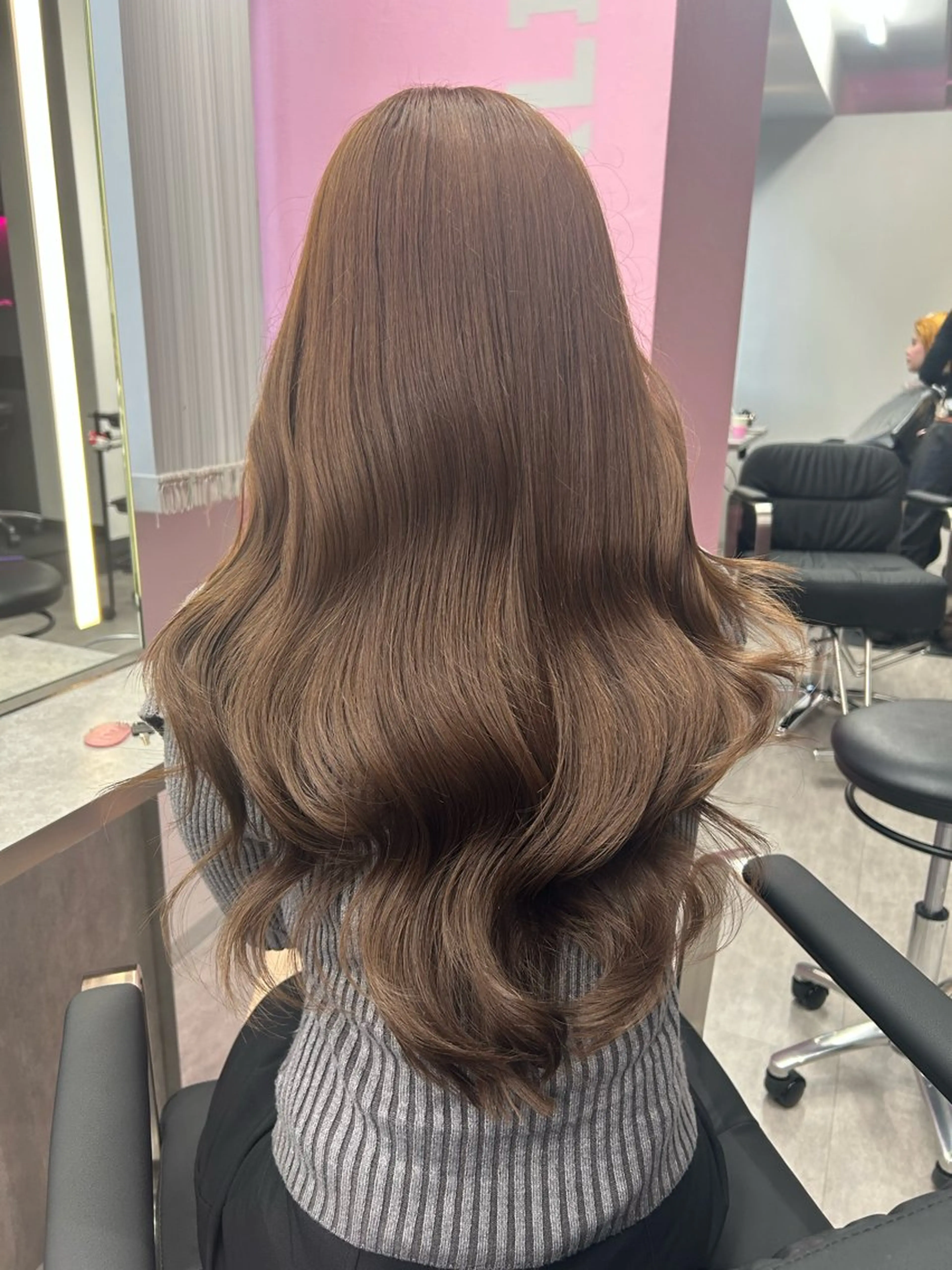 ロング ヘアカラー ﾊｲﾗｲﾄ/ﾚｲﾔｰ ｶｯﾄ/大嶽謙のヘアスタイル