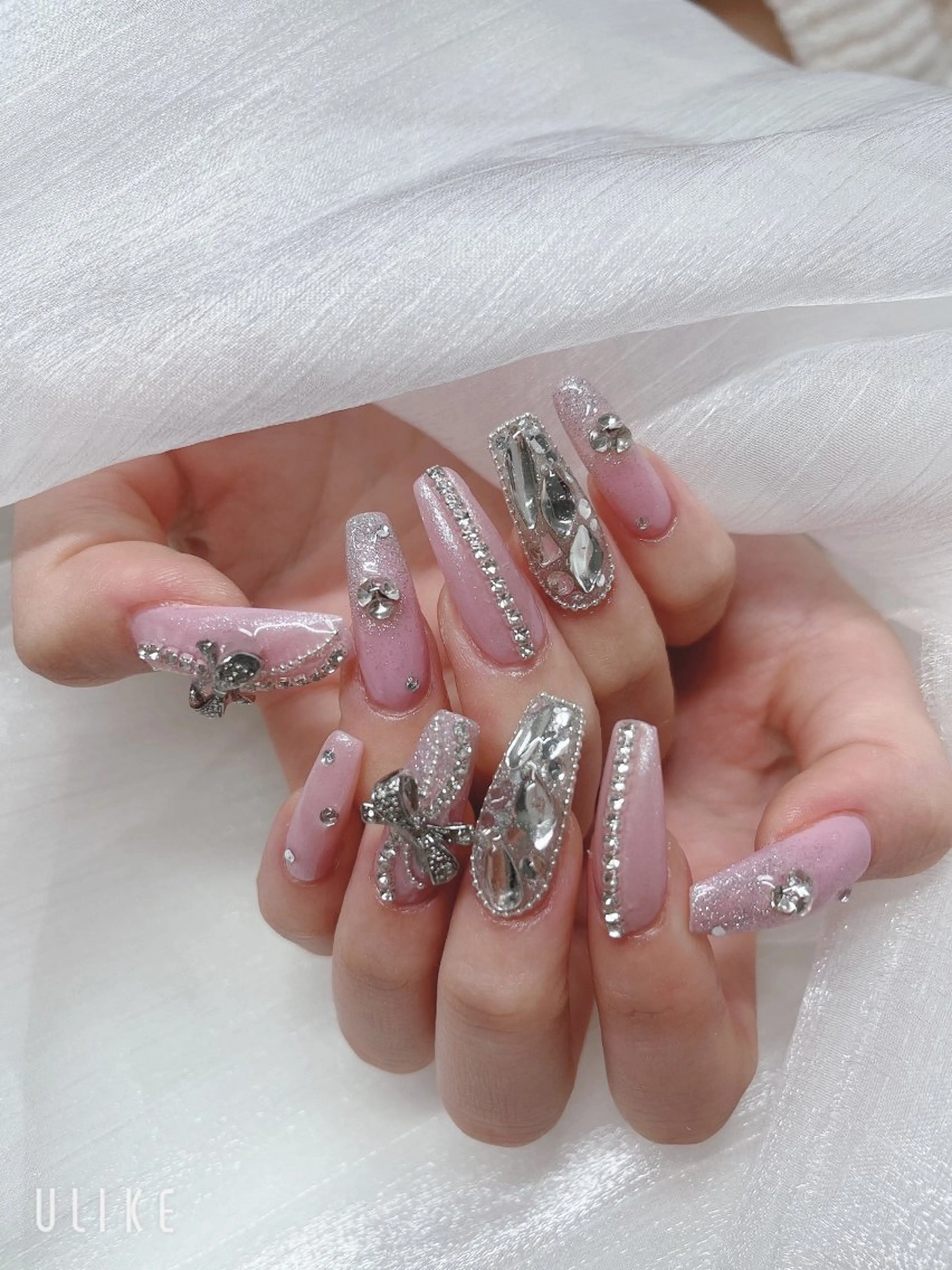 ネイル ハンドネイル ハンドケア COCO ネイルのネイルデザイン