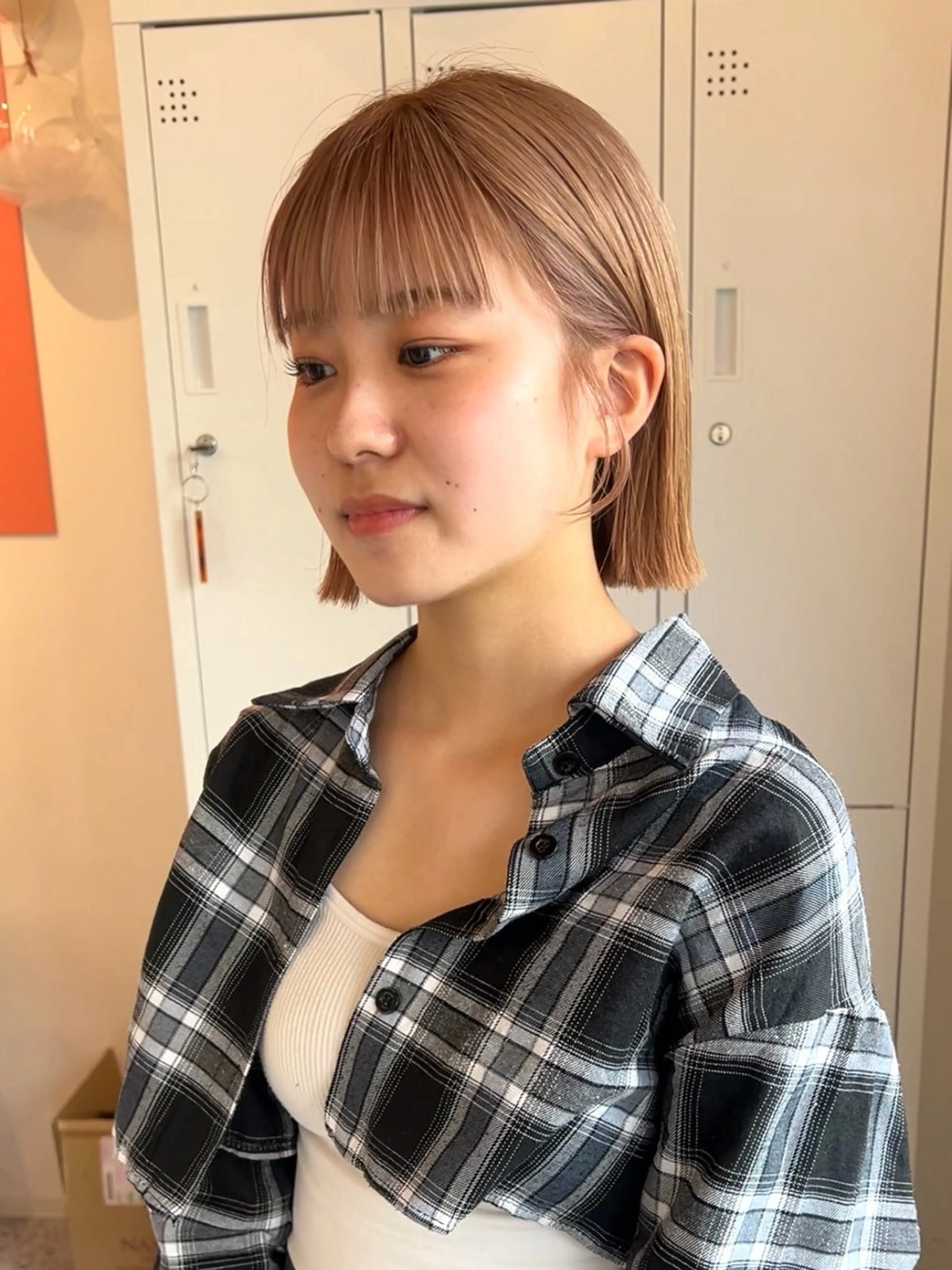 ショート カラー cher. naoのヘアスタイル