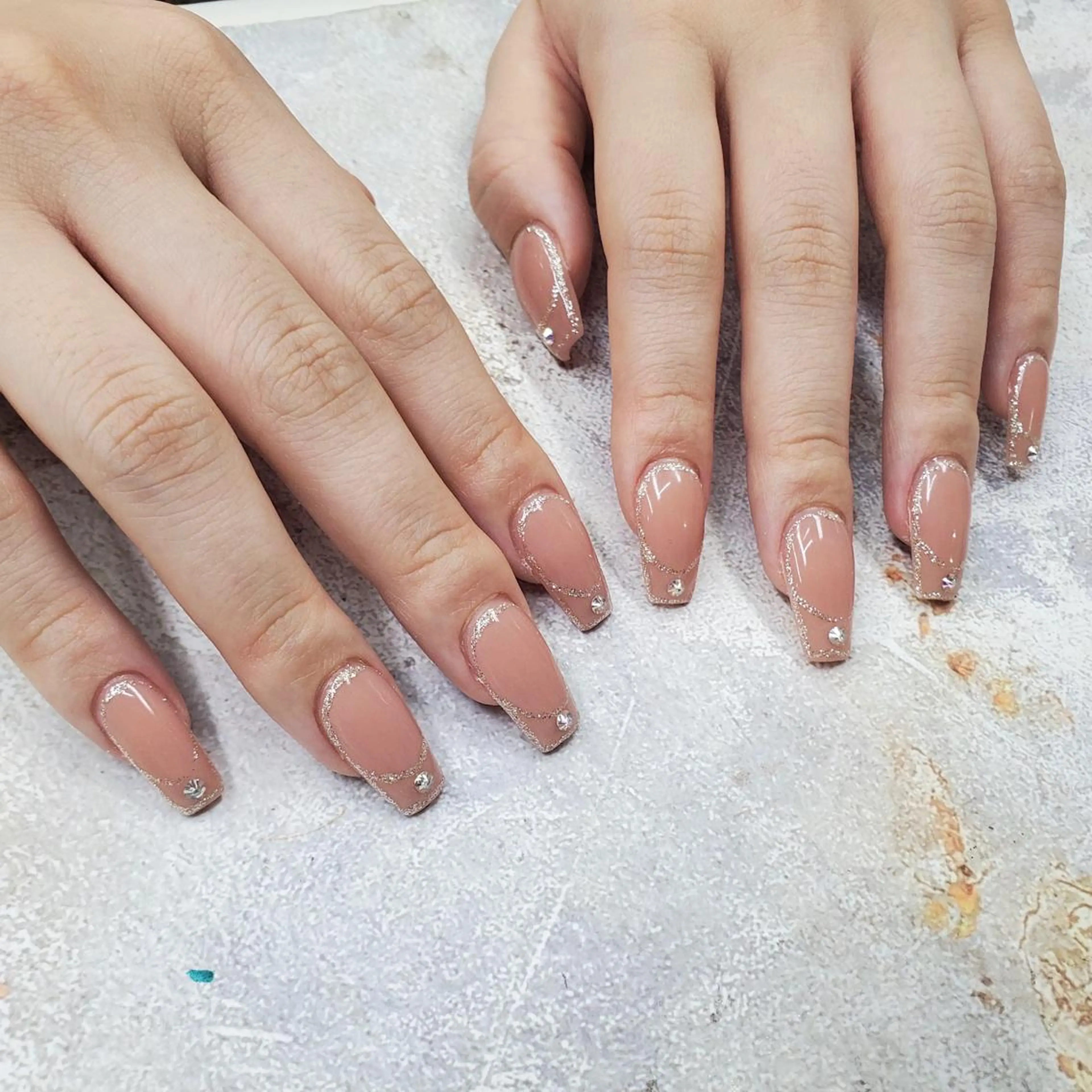 ネイル nailstudio eviz新宿店のネイルデザイン
