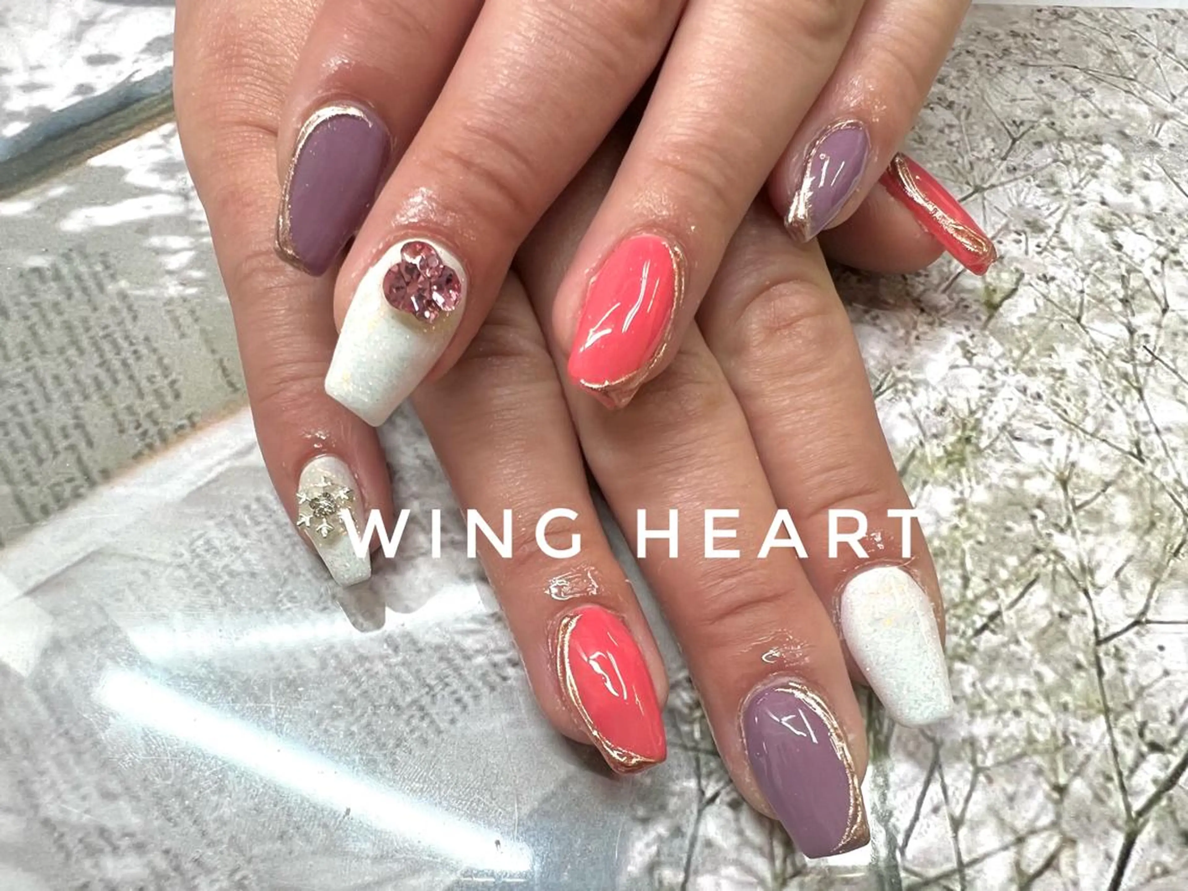 ネイル I. AYUMIのネイルデザイン