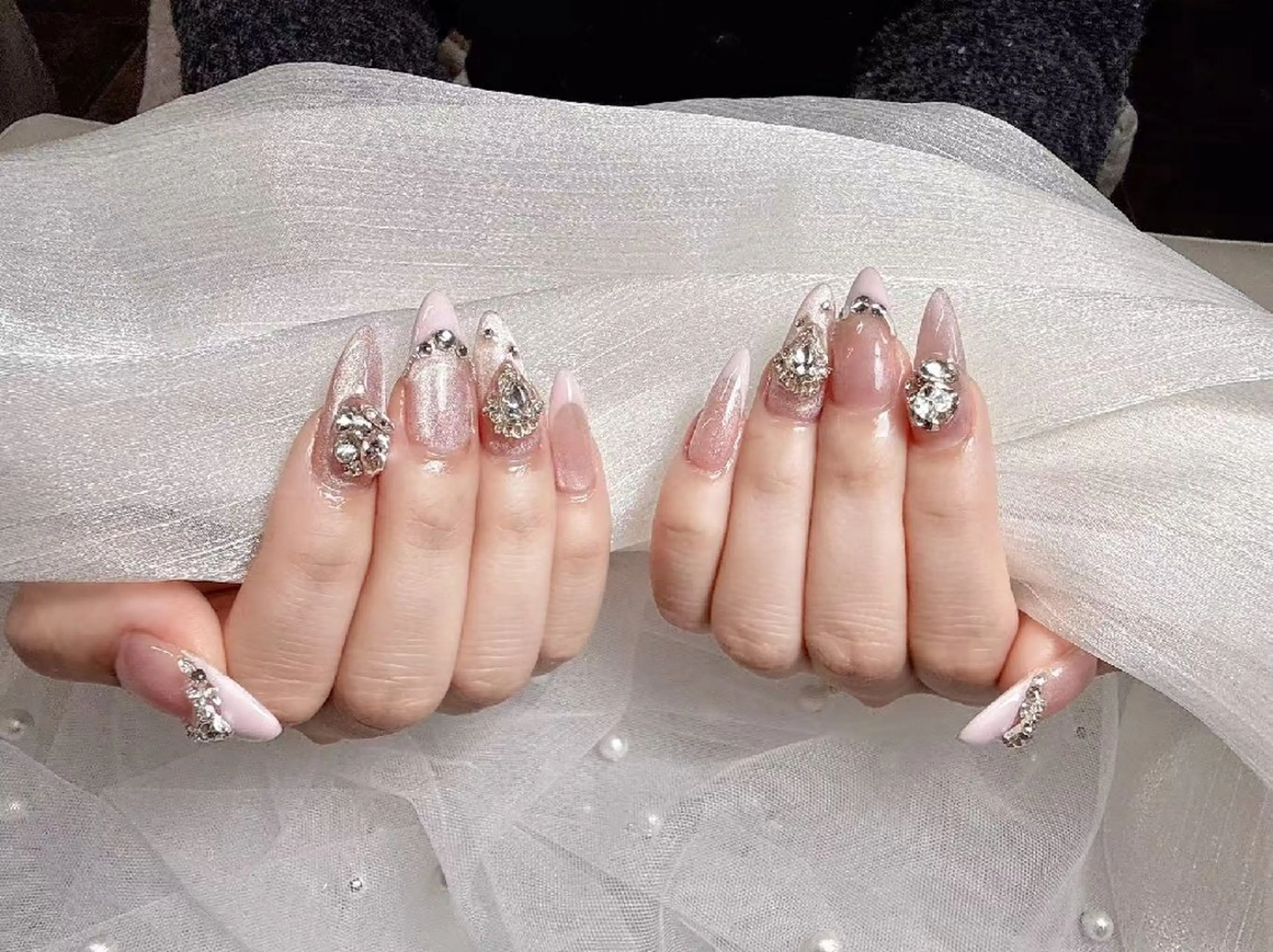 ネイル ENsalon AKIRAのネイルデザイン