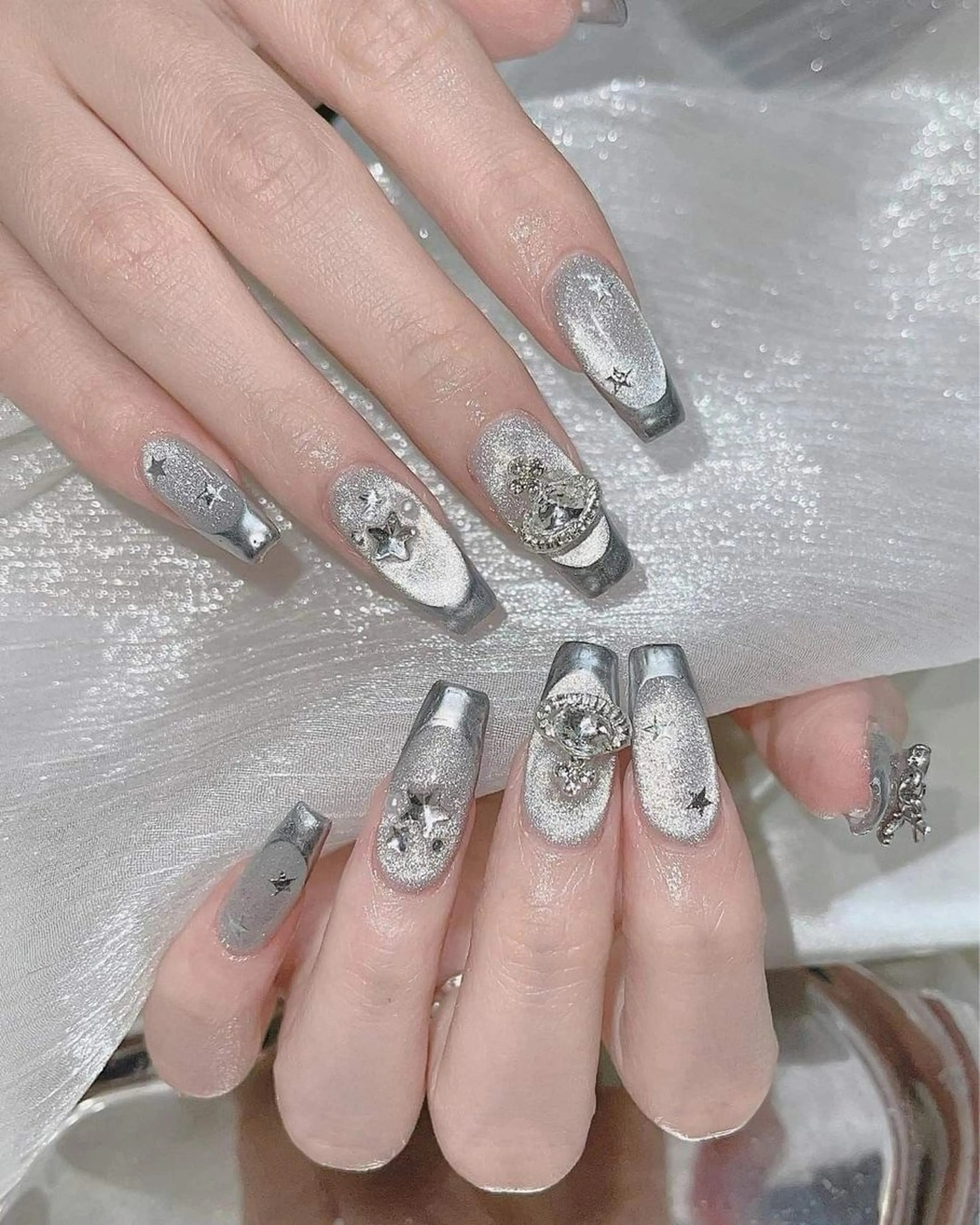 ネイル チークネイル 桜ネイル フットネイル フレンチネイル ジェルネイル ハンドネイル YURI NAILのネイルデザイン