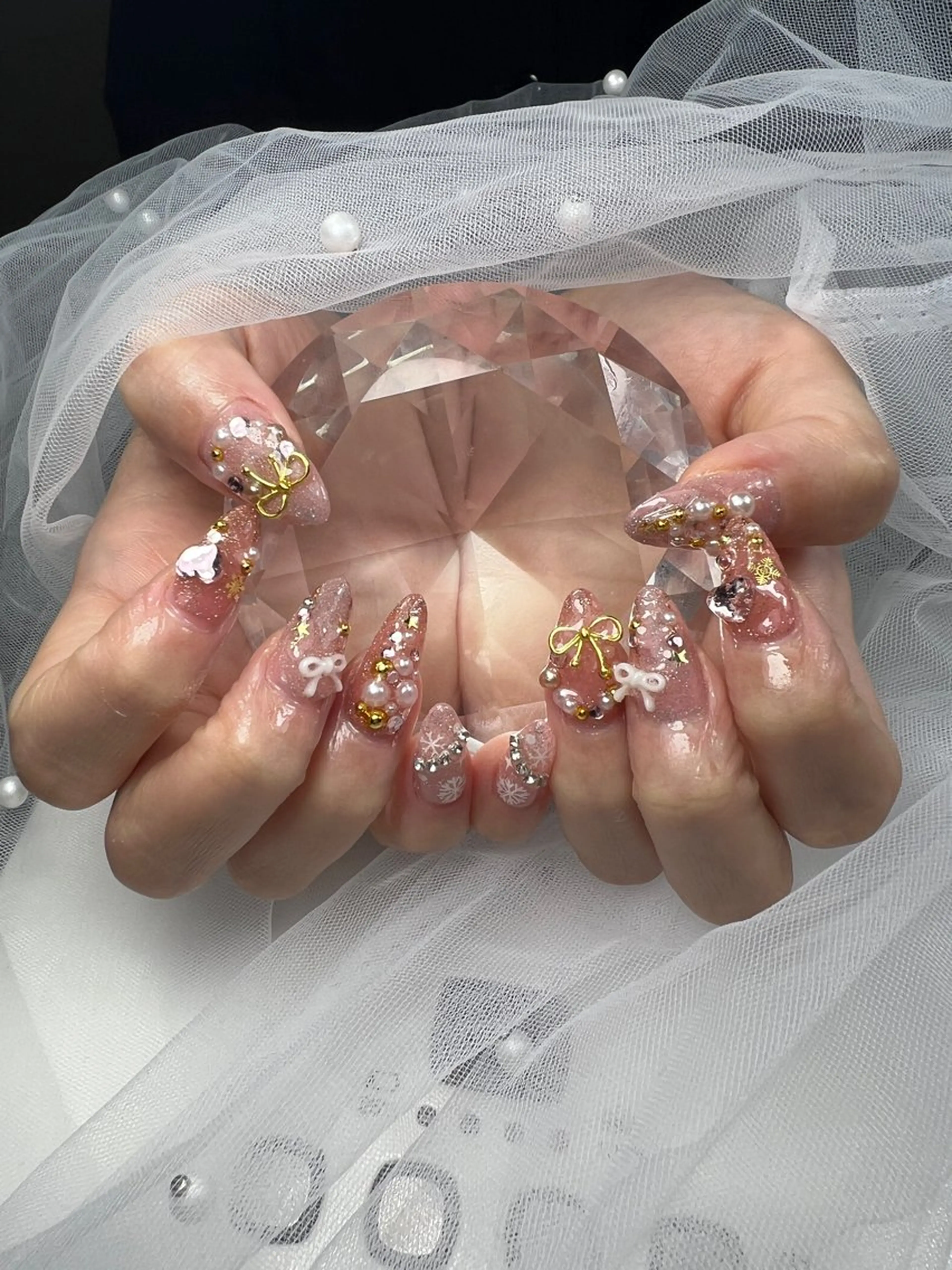 ネイル アートネイル オーロラネイル チークネイル 長さ出し フットネイル ハンドネイル フットネイル ハンドケア Noiranail_ studio川越西口のネイルデザイン