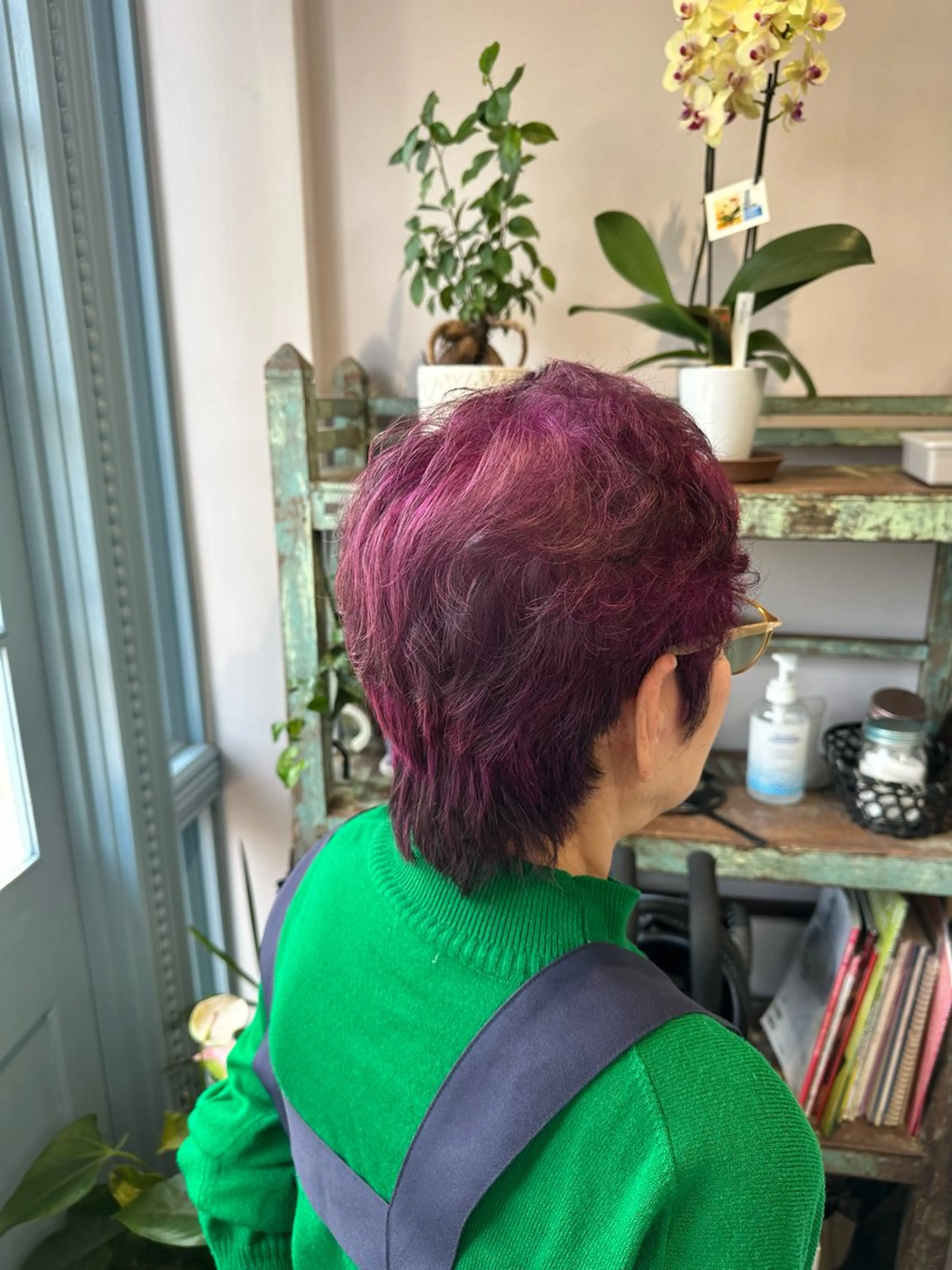 カラー Yuko ．のヘアスタイル