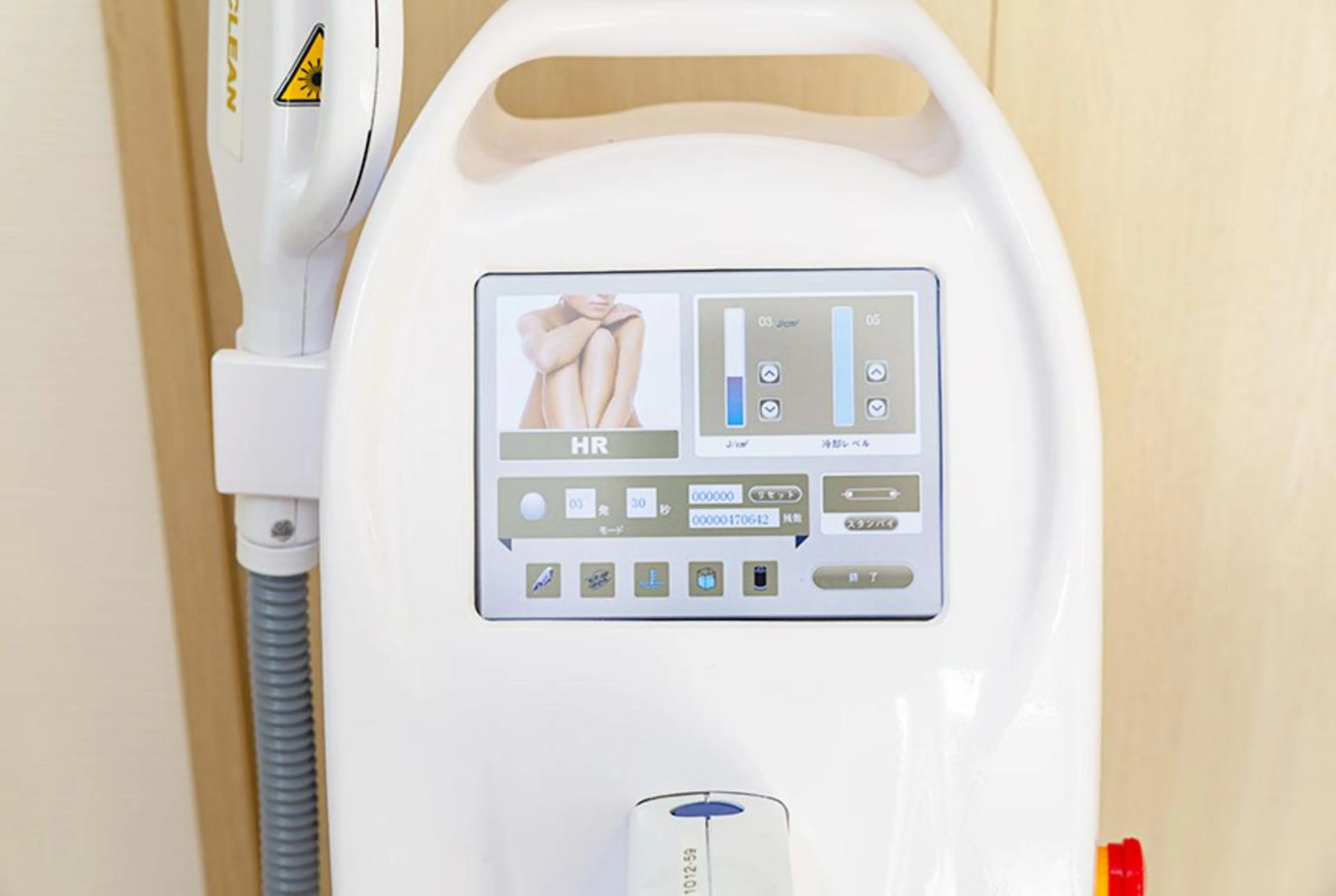 メンズ アイブロウ 結果重視の脱毛サロン 🦋CLEVY🦋のエステ・リラクイメージ