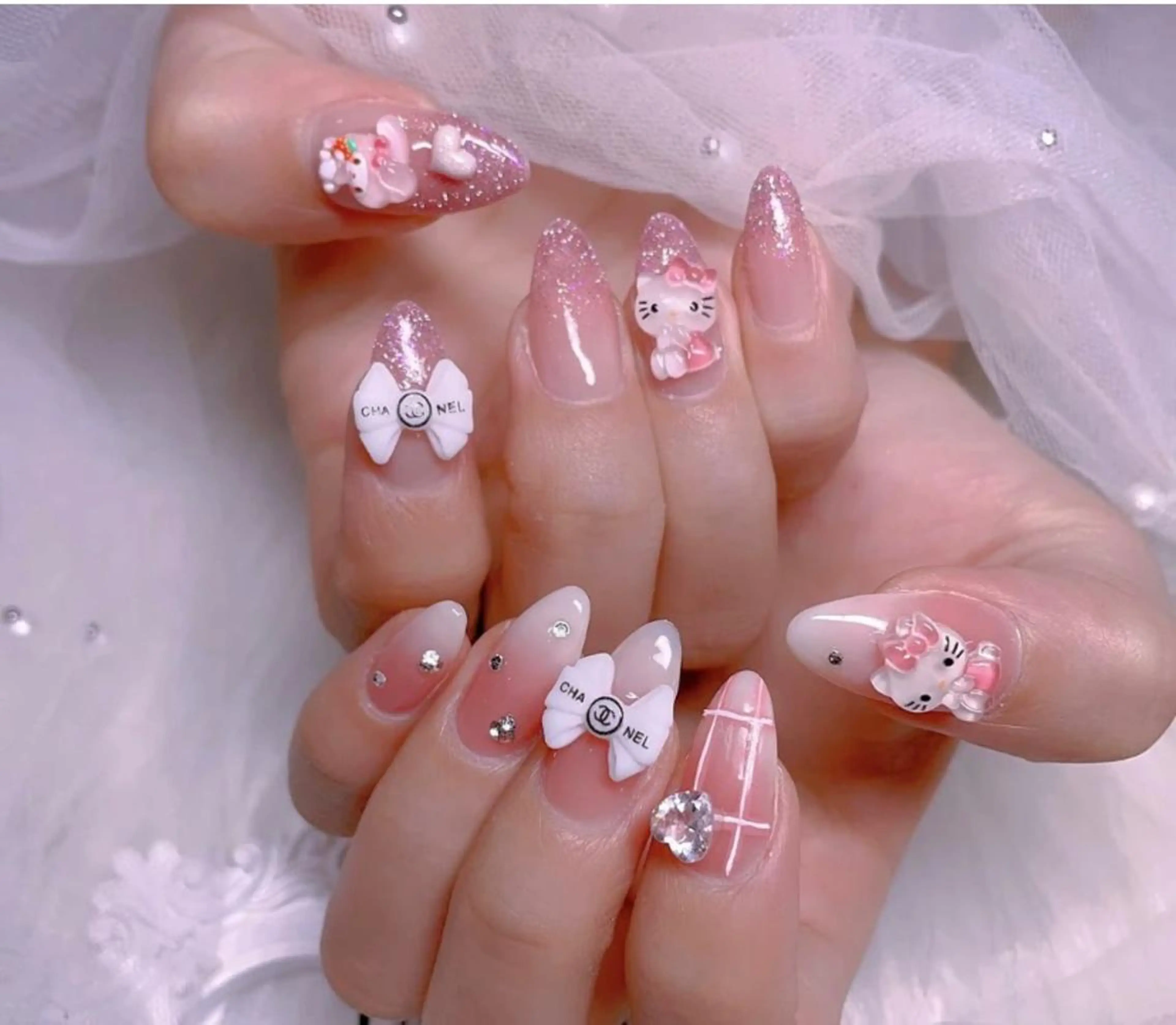 ネイル ＆ME アンドミーのネイルデザイン