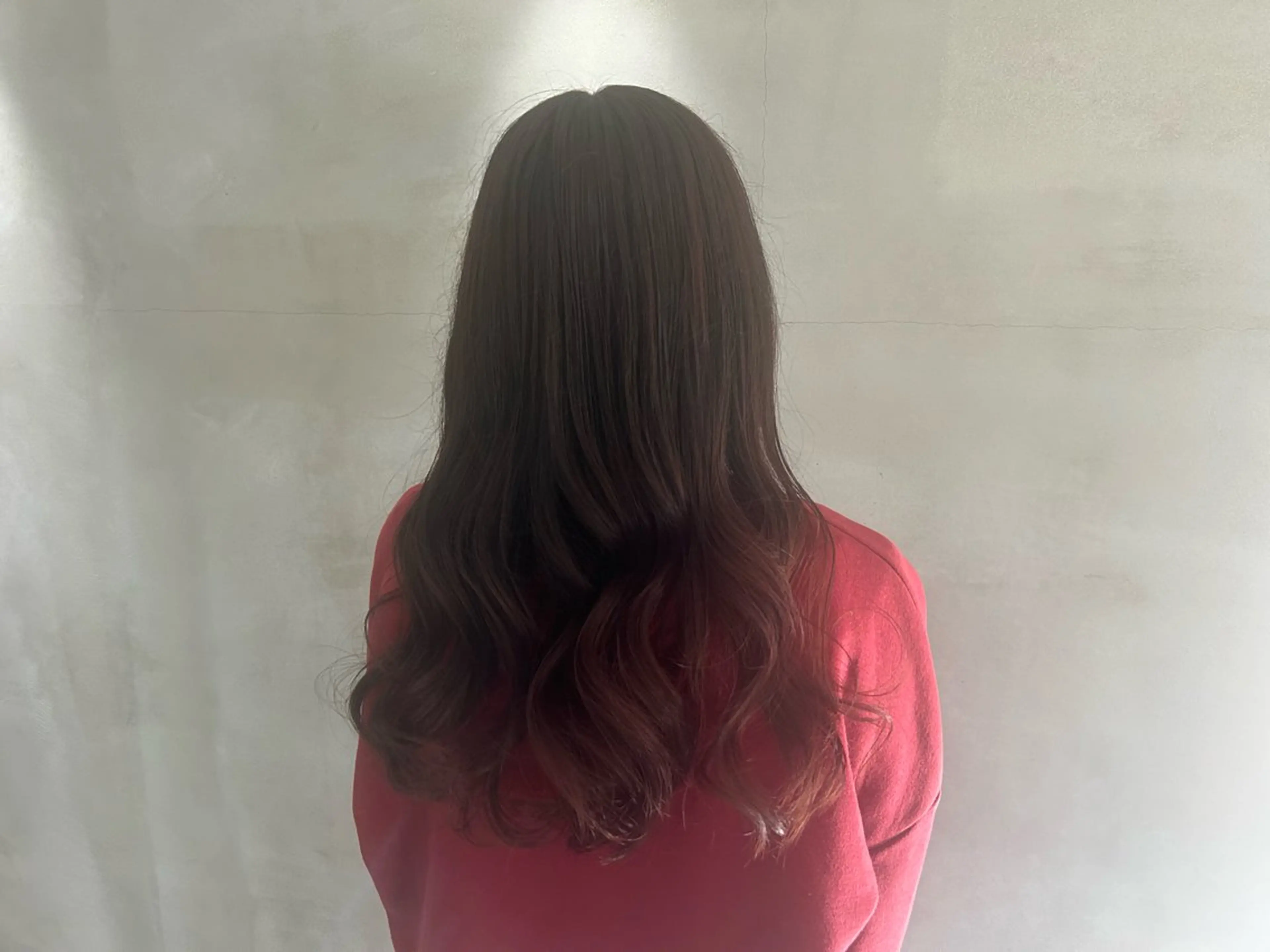 ロング カラー Something MOMOKAのヘアスタイル