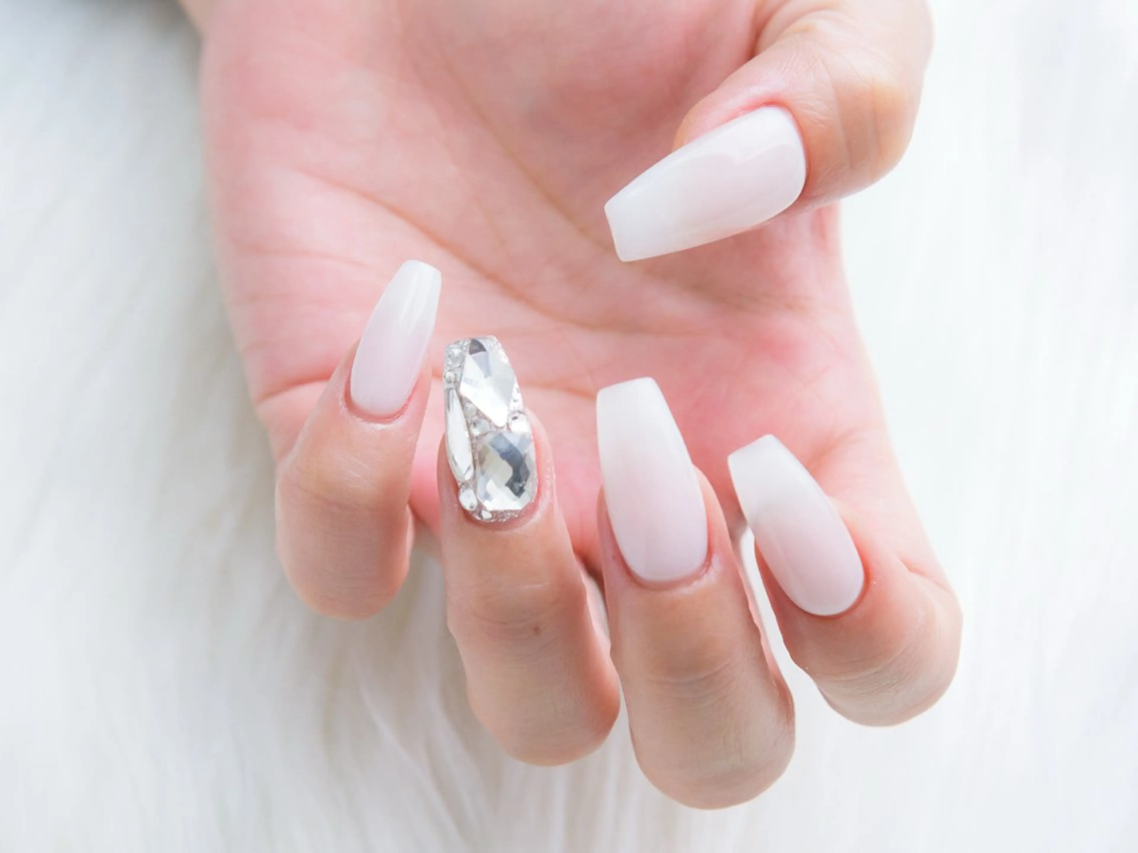 ネイル ハンドネイル NAIL SALON Eclat しほのネイルデザイン