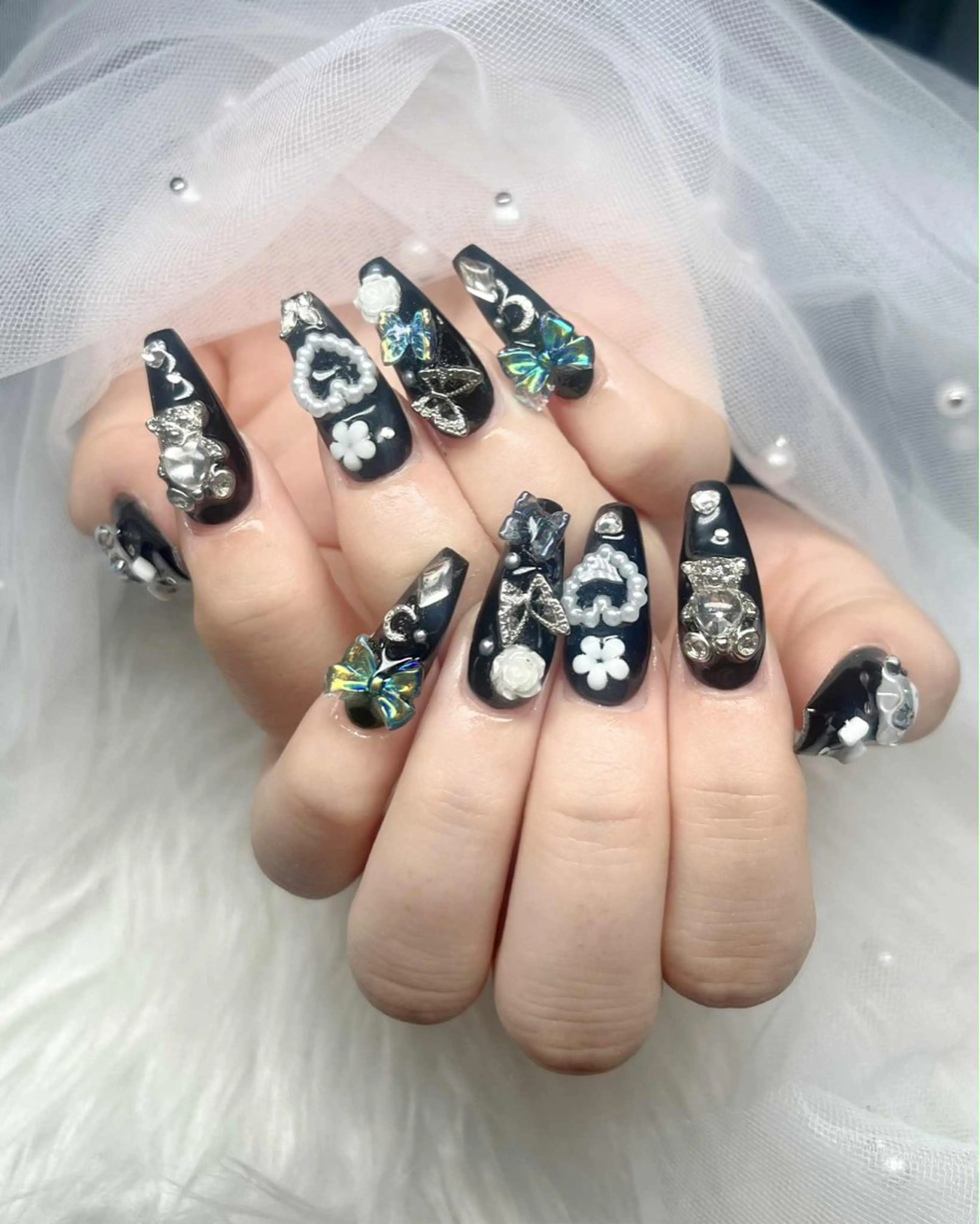 ネイル フレンチネイル ジェルネイル ハロウィン キラキラネイル 韓国ネイル H.baby Nail Salonのネイルデザイン