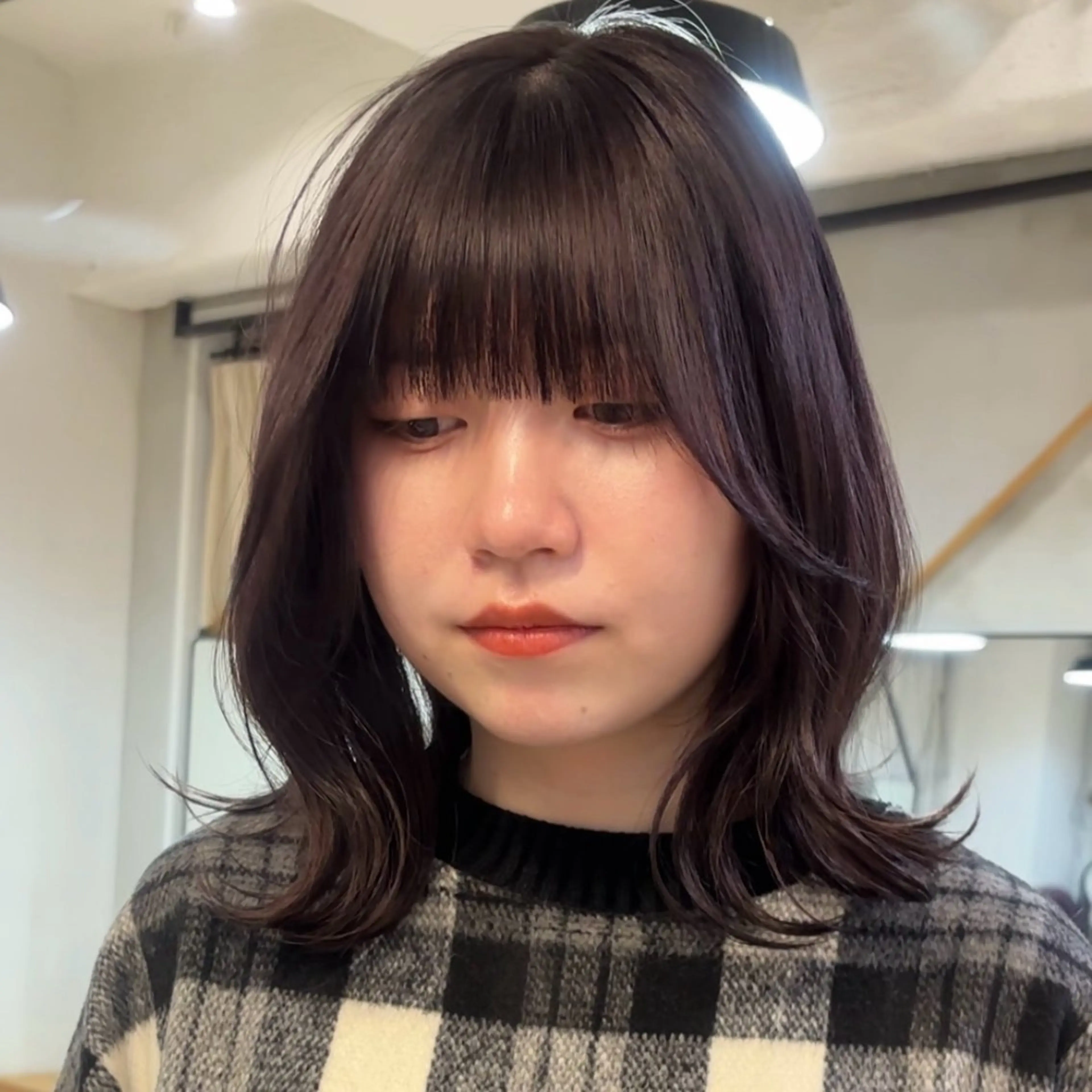 セミロング カット ヘアセット 盛れる透明感カラー・ momokaのヘアスタイル