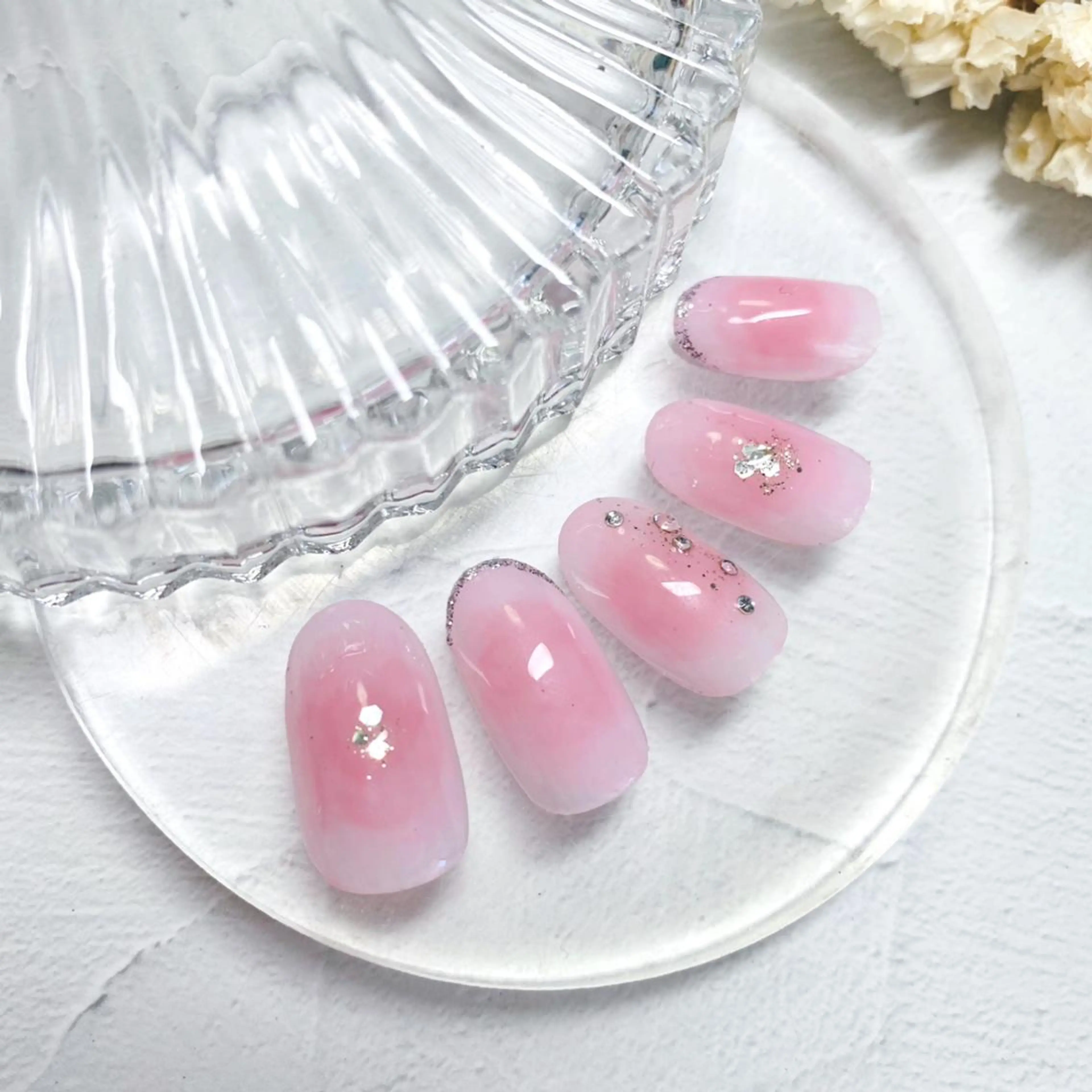 ネイル チークネイル ハンドネイル ハンドケア 【育児休暇中】今中 沙季のネイルデザイン