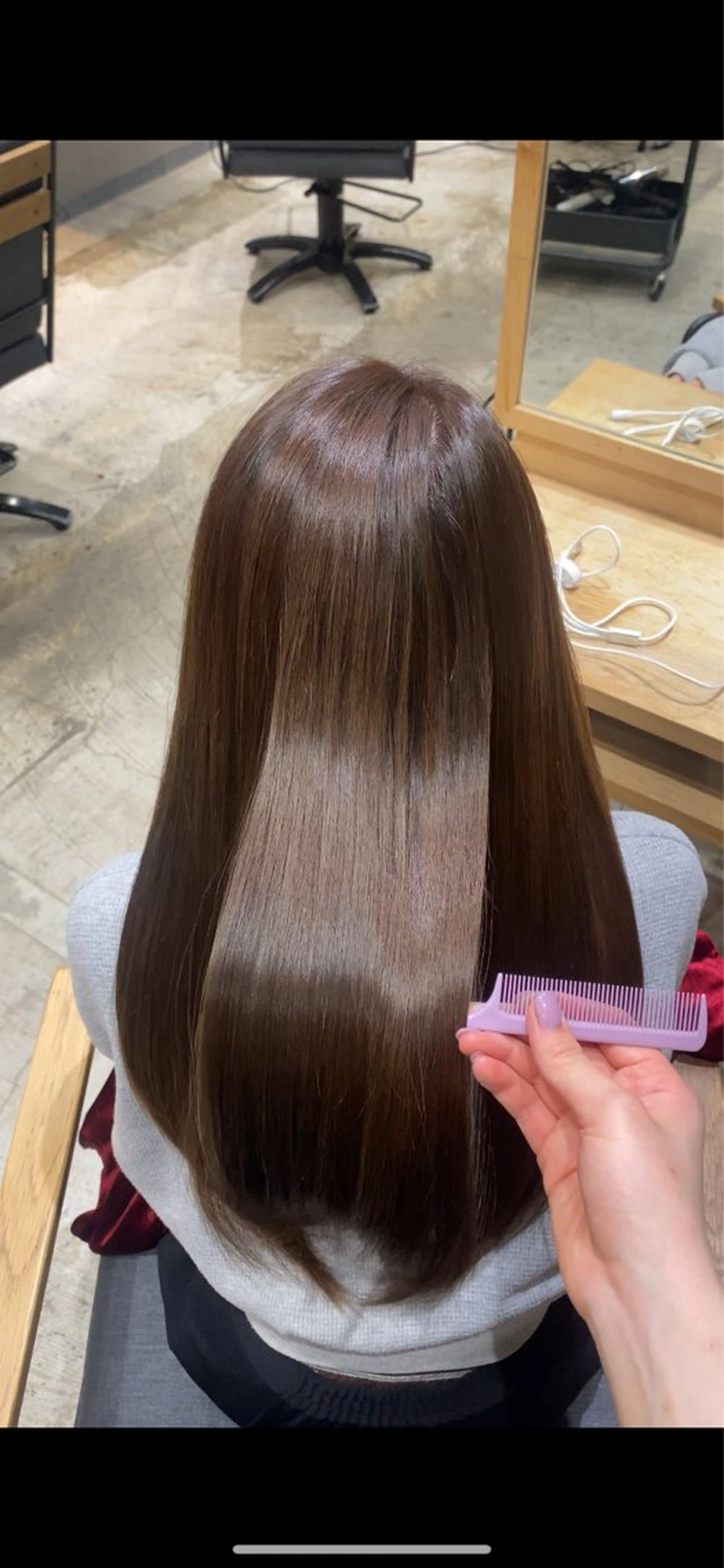 ロング ヘアカラー 松本 凪のヘアスタイル