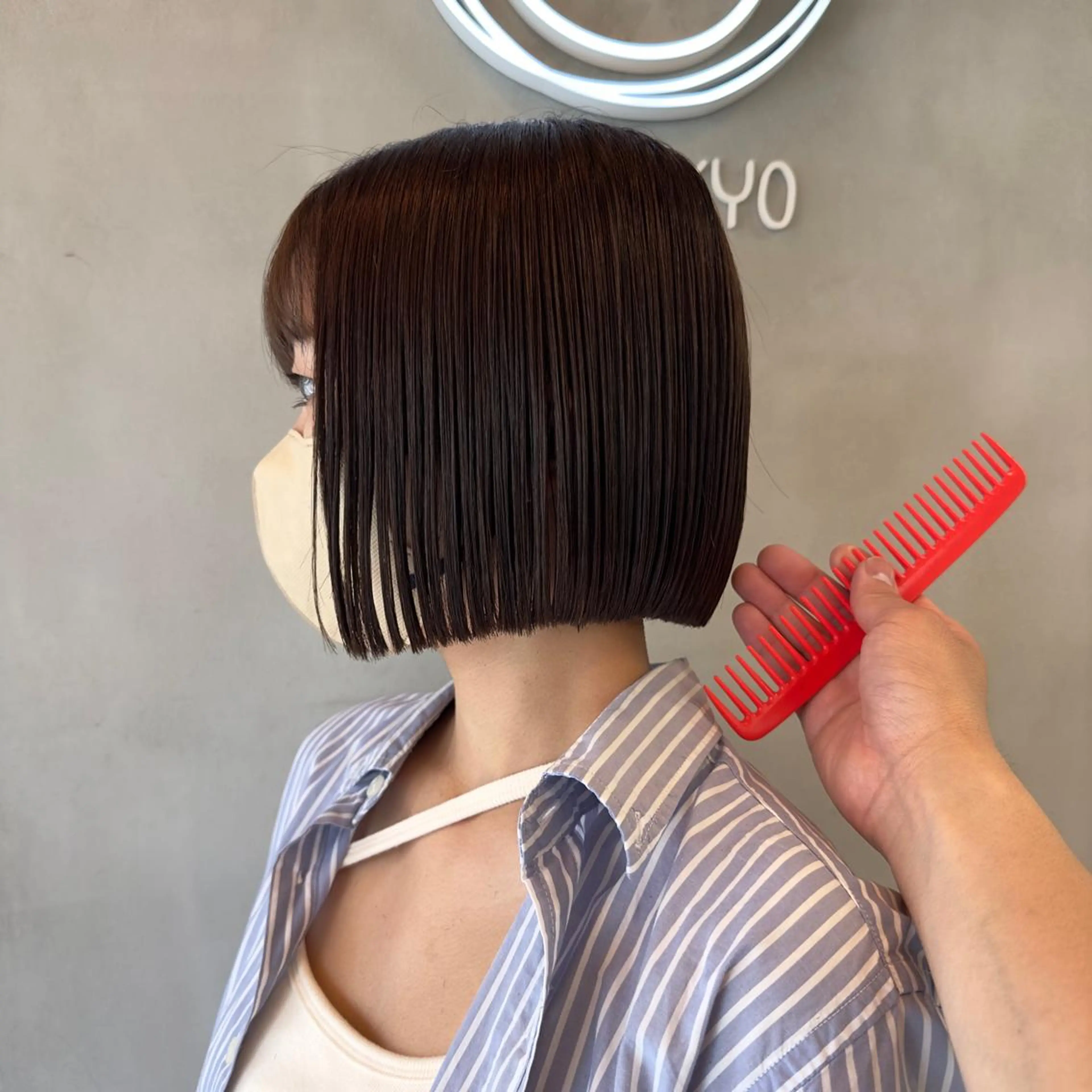 ミディアム カラー カット ヘアカラー トリートメント センターパート/ 暖色カラーayuのヘアスタイル