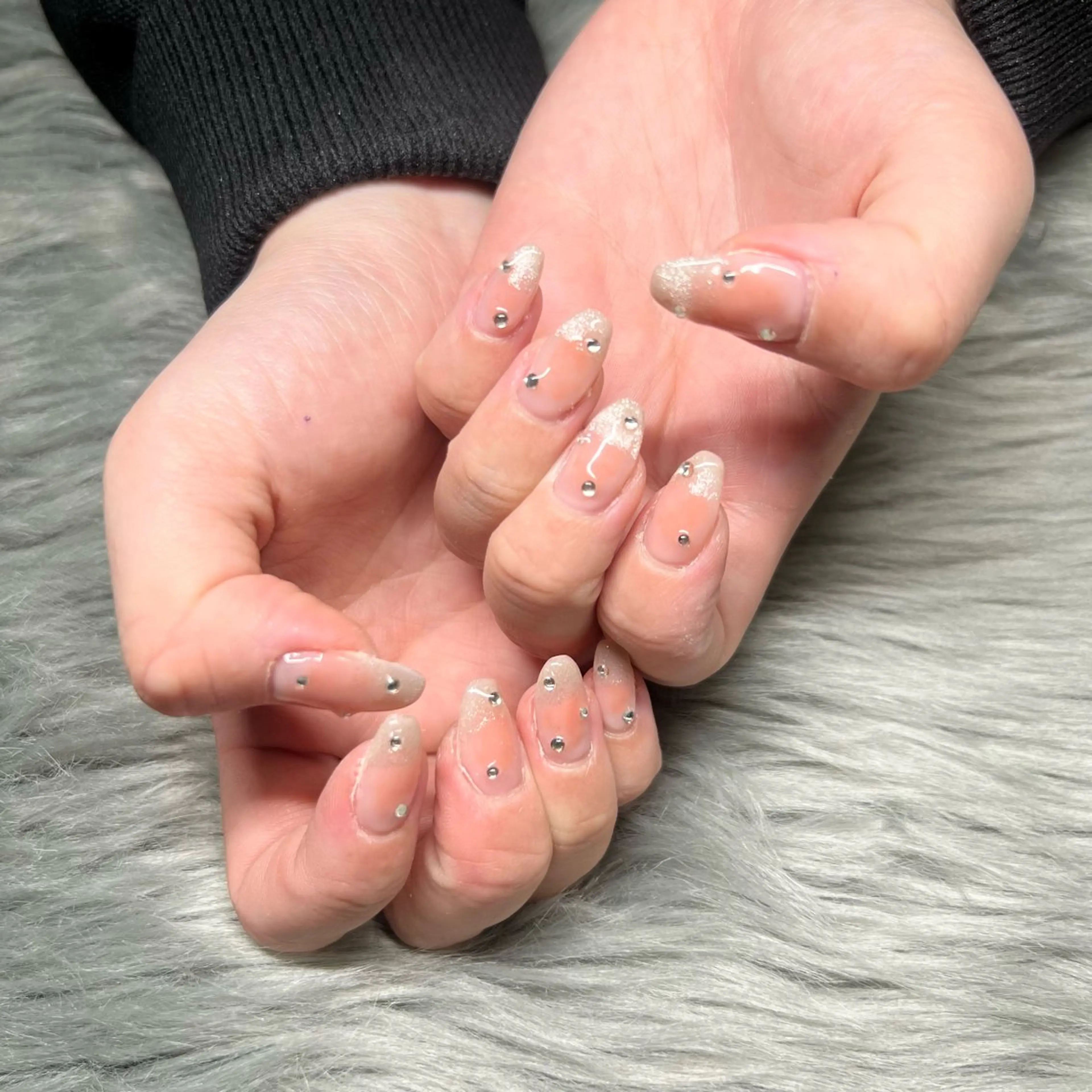 ネイル チークネイル ulysses nailsalonのネイルデザイン