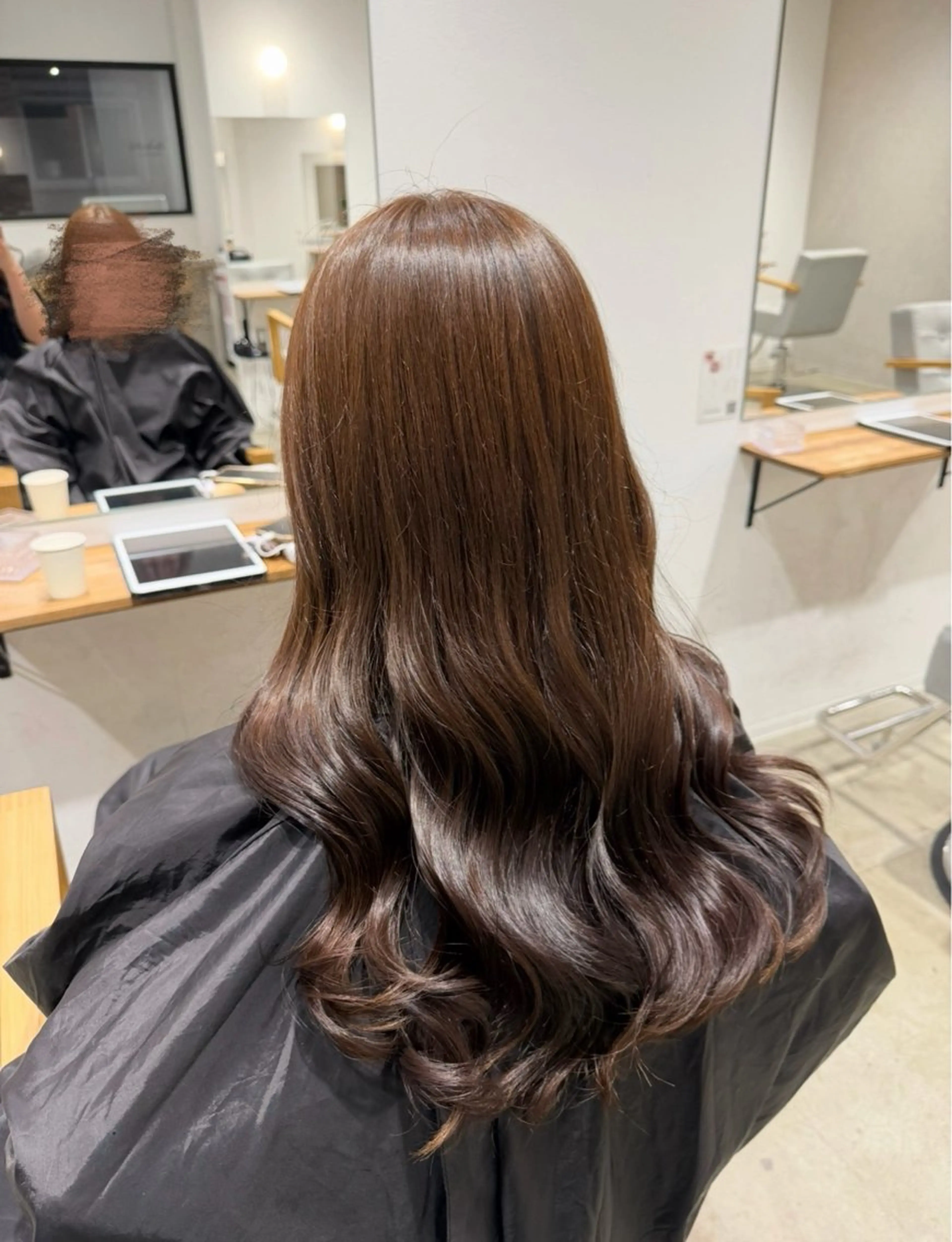 ロング カラー niiha .のヘアスタイル