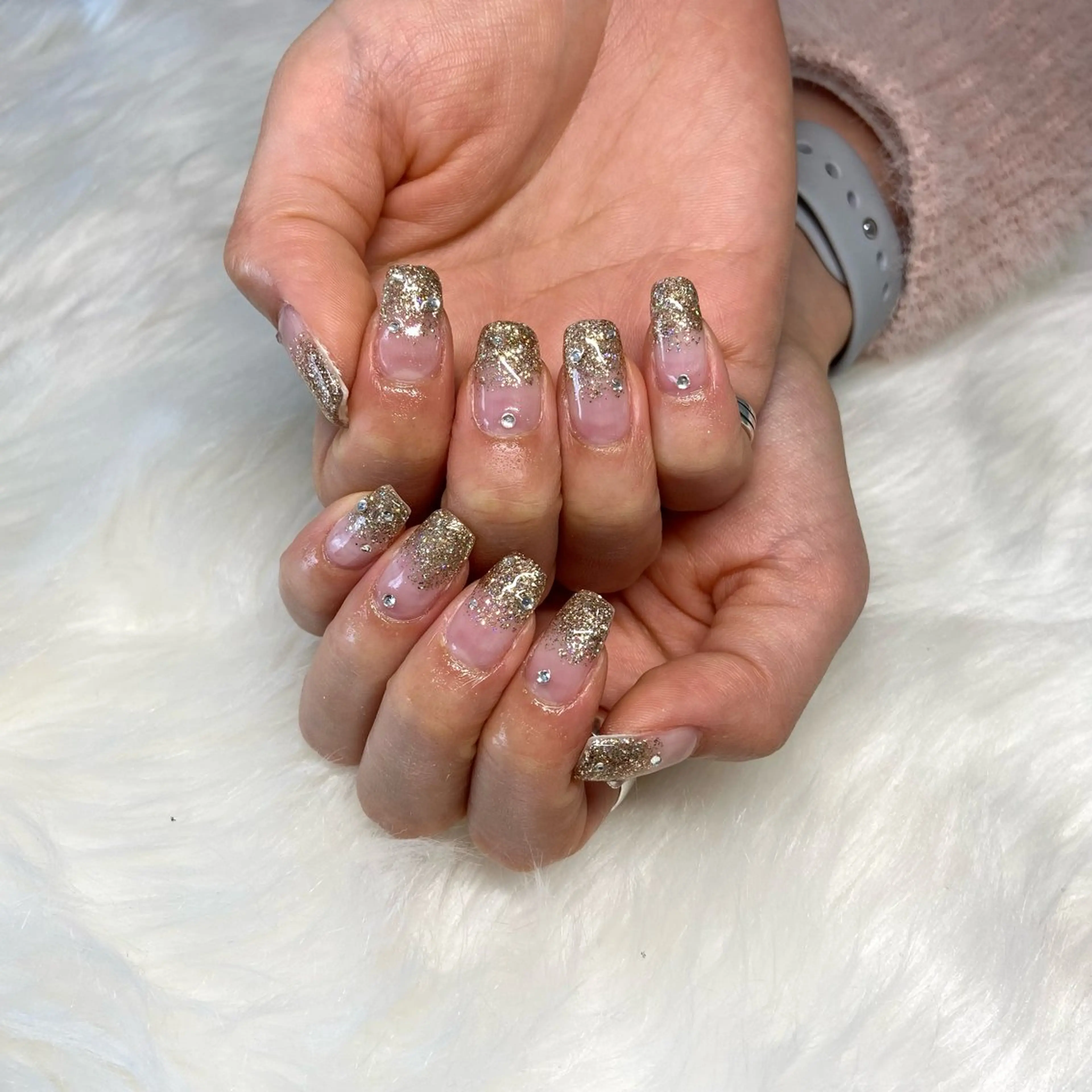 ネイル R nailのネイルデザイン