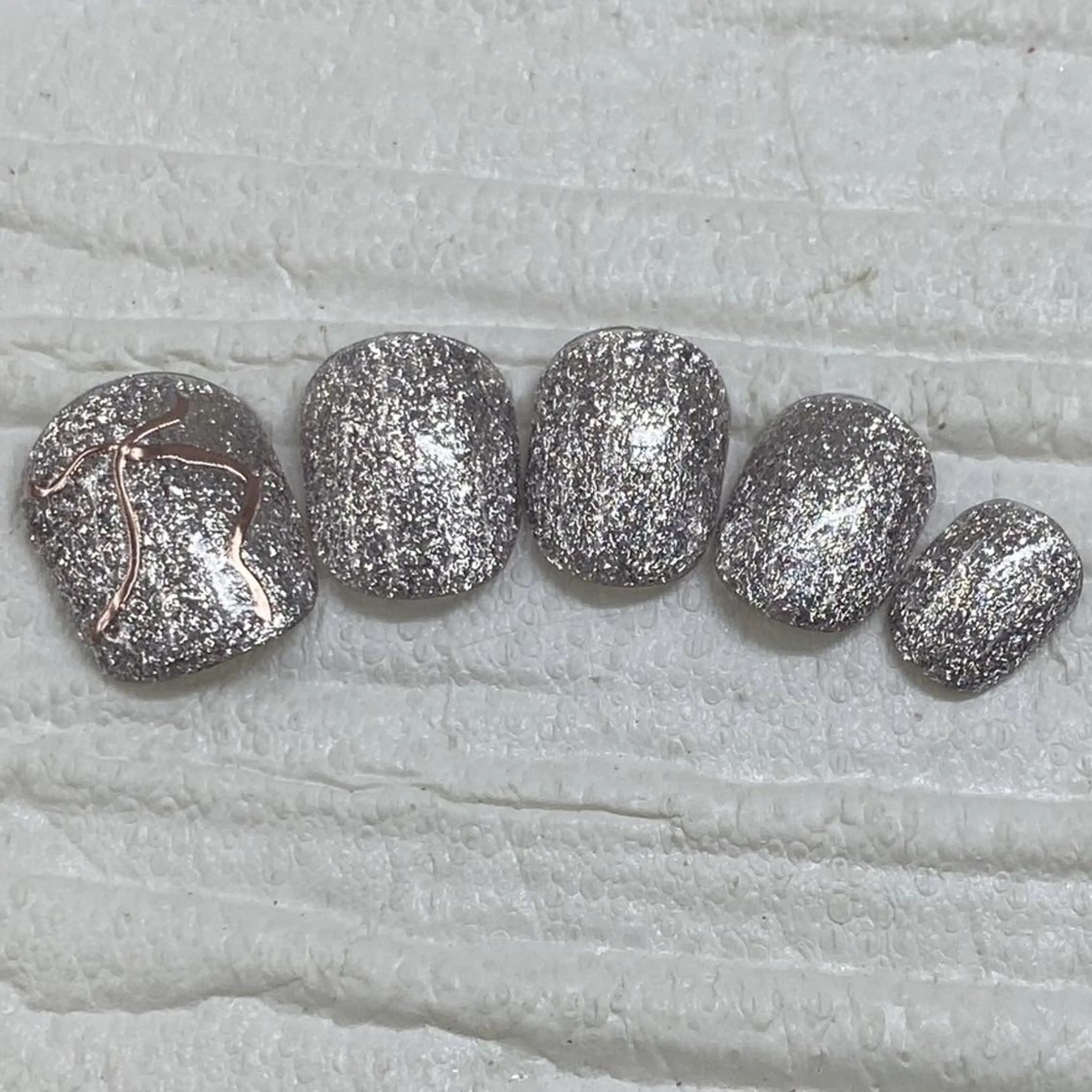 ネイル Nail salon Honey Beeのネイルデザイン