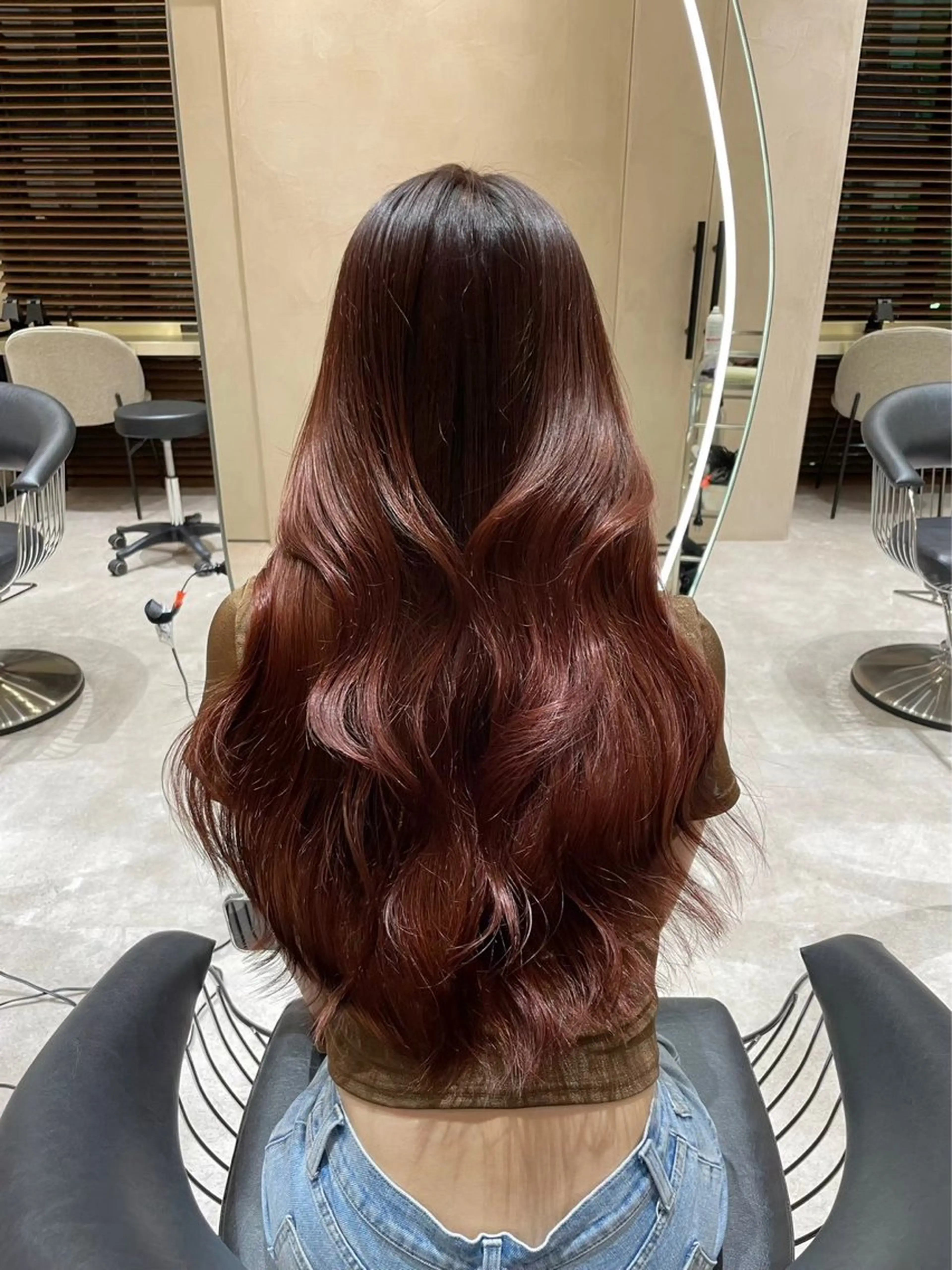 ロング カラー 艶髪レイヤー AZUSAのヘアスタイル