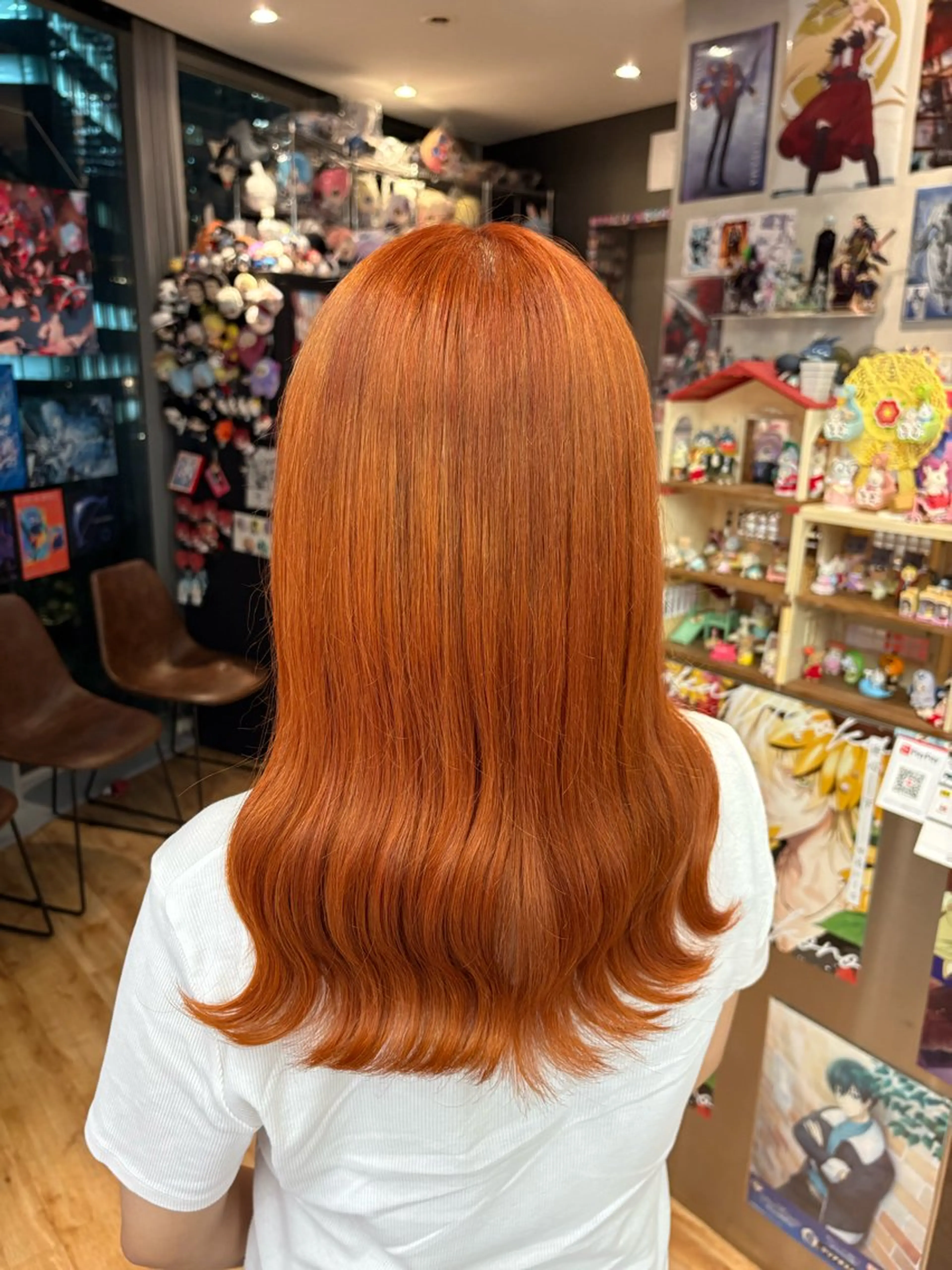 ロング カラー ブリーチ ブラウンカラー ハイトーンカラー オレンジ オレンジブラウン ヘアカラー トリートメント 推しカラー/ ミクのヘアスタイル