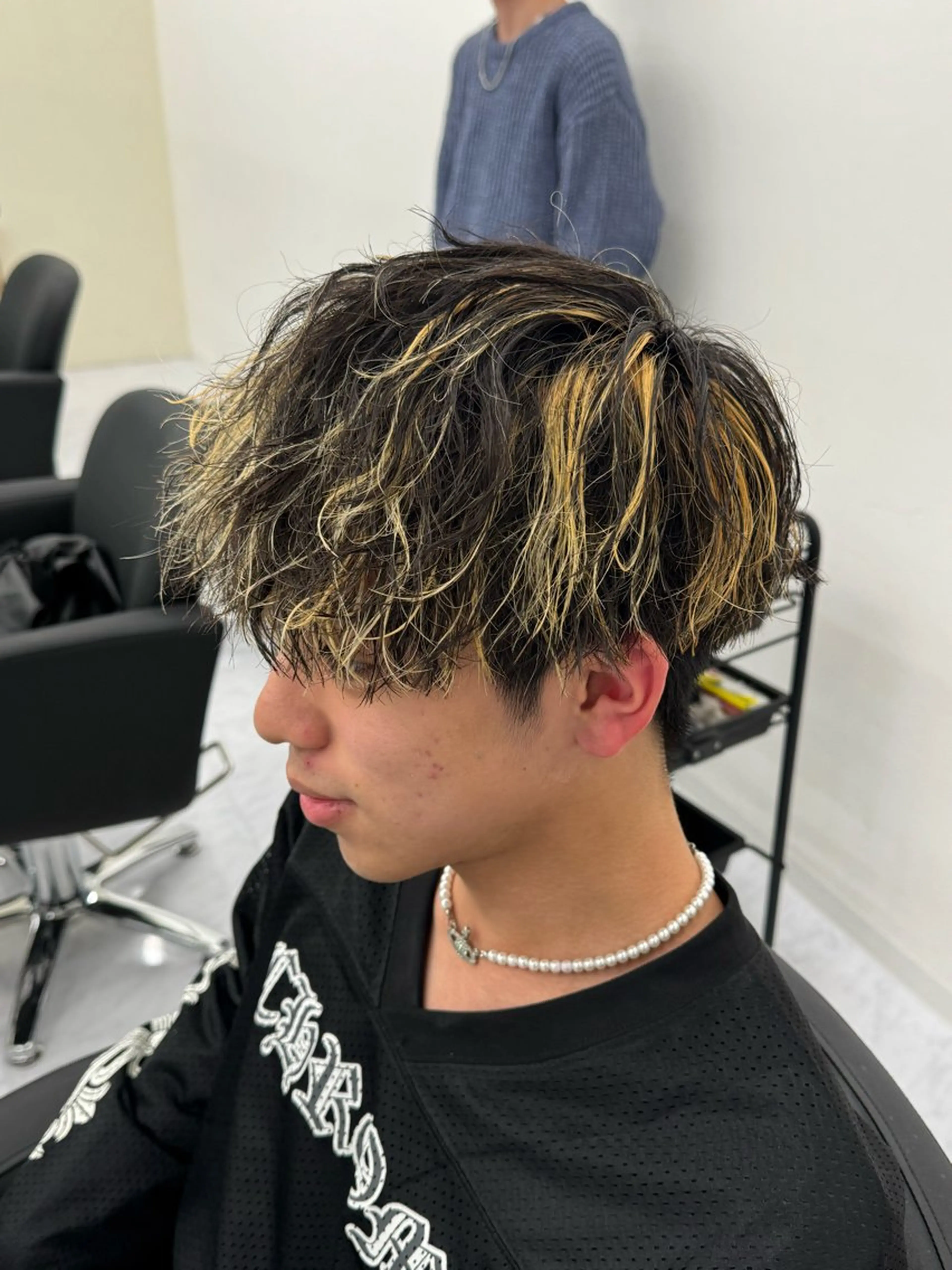 カラー パーマ little石川 秀のヘアスタイル