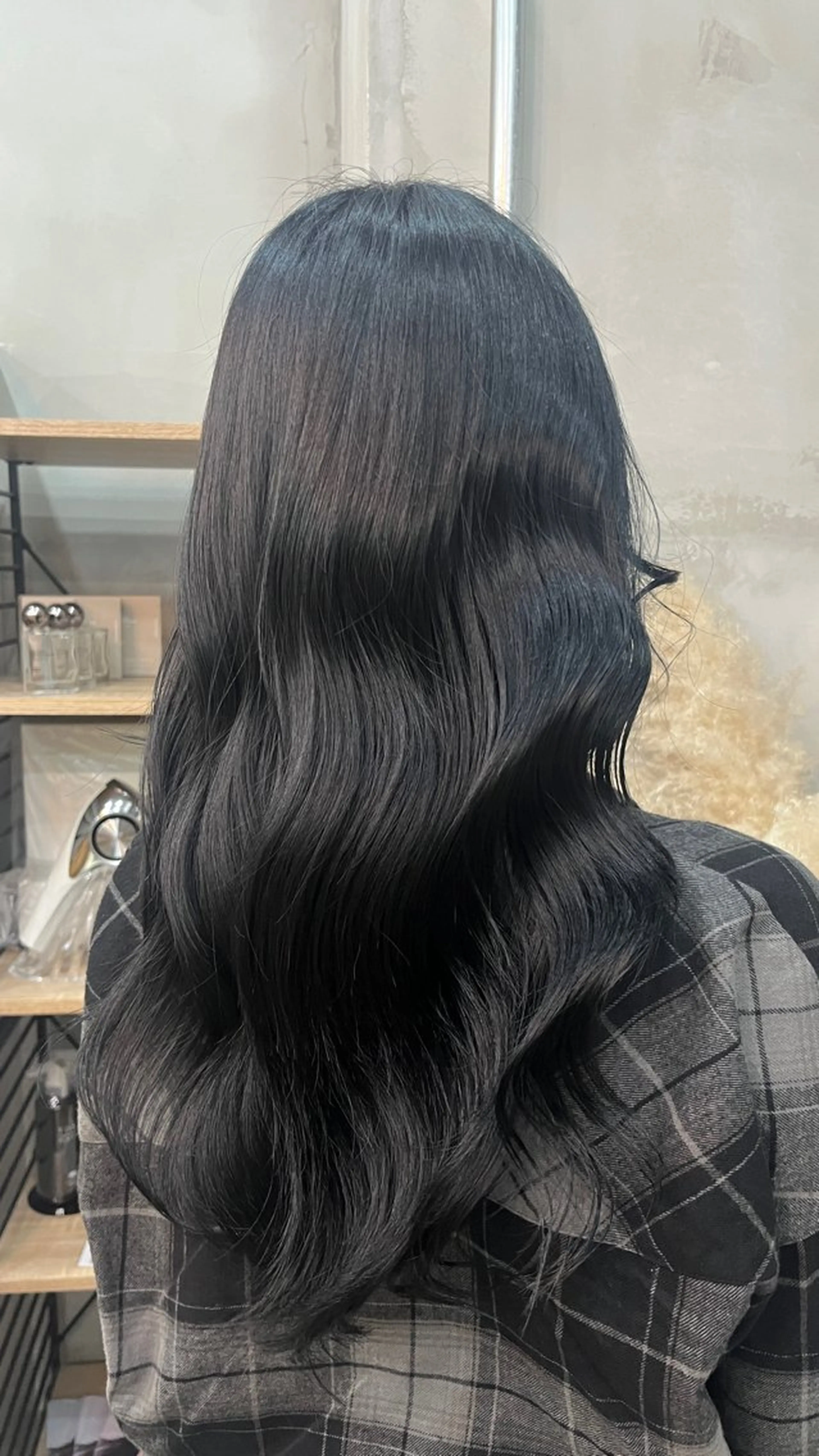 カラー 田中 萌のヘアスタイル