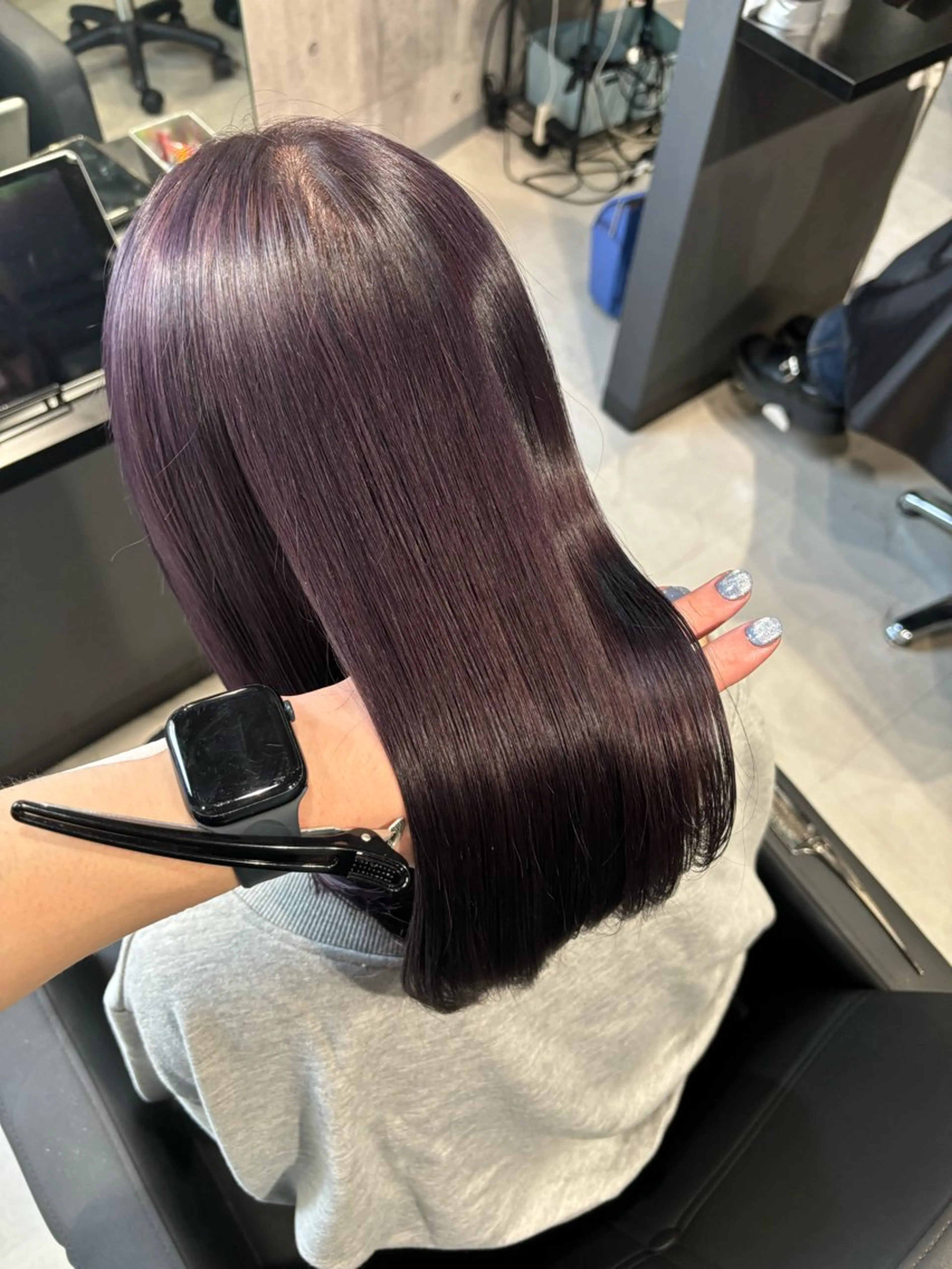 セミロング カラー グレージュ ラベンダーカラー ラベンダーグレージュ ラベンダーグレー ヘアカラー トリートメント _white【京橋店】所属・_WHITE / KENTOのヘアスタイル