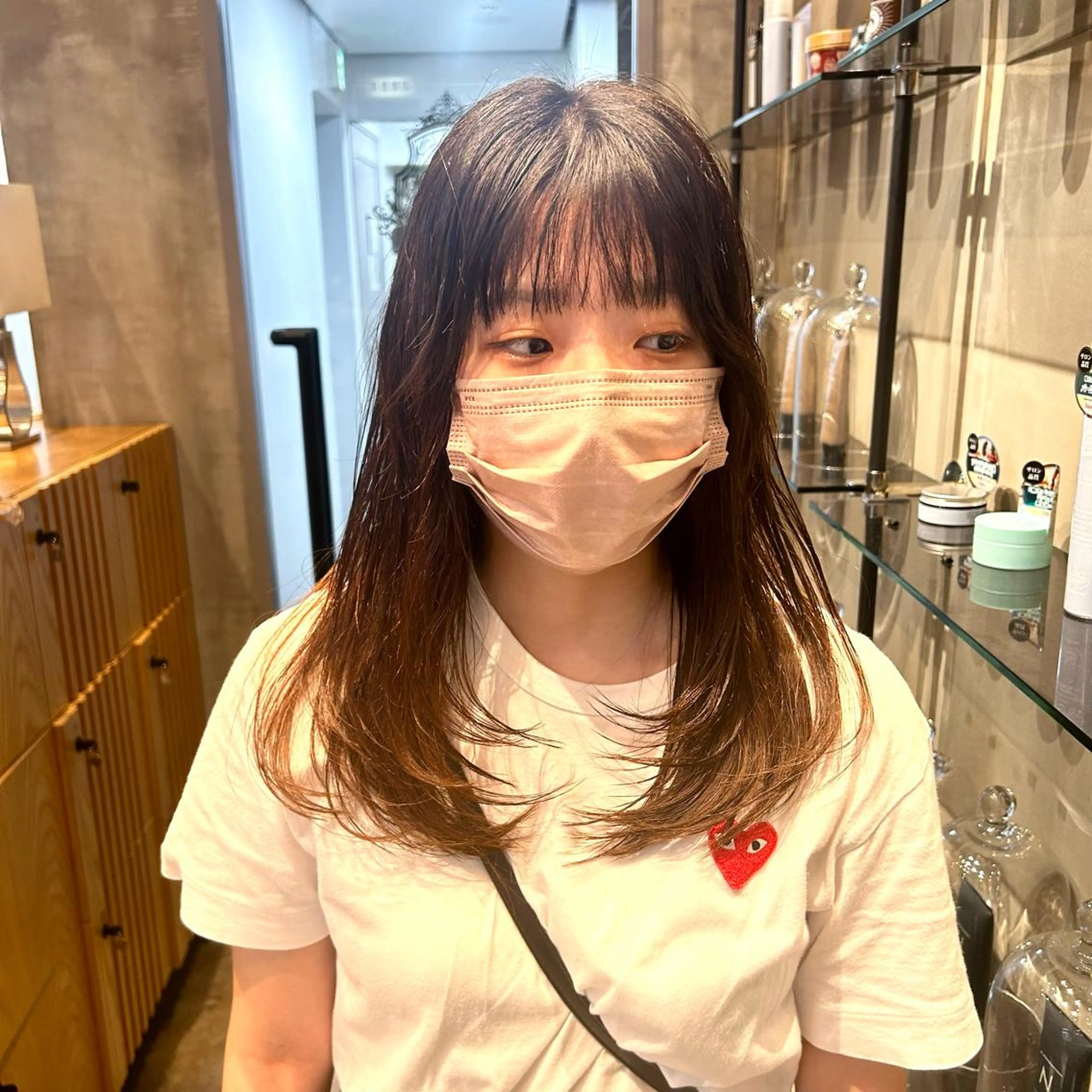 セミロング 縮毛矯正・似合わせ タナカ レイヤのヘアスタイル