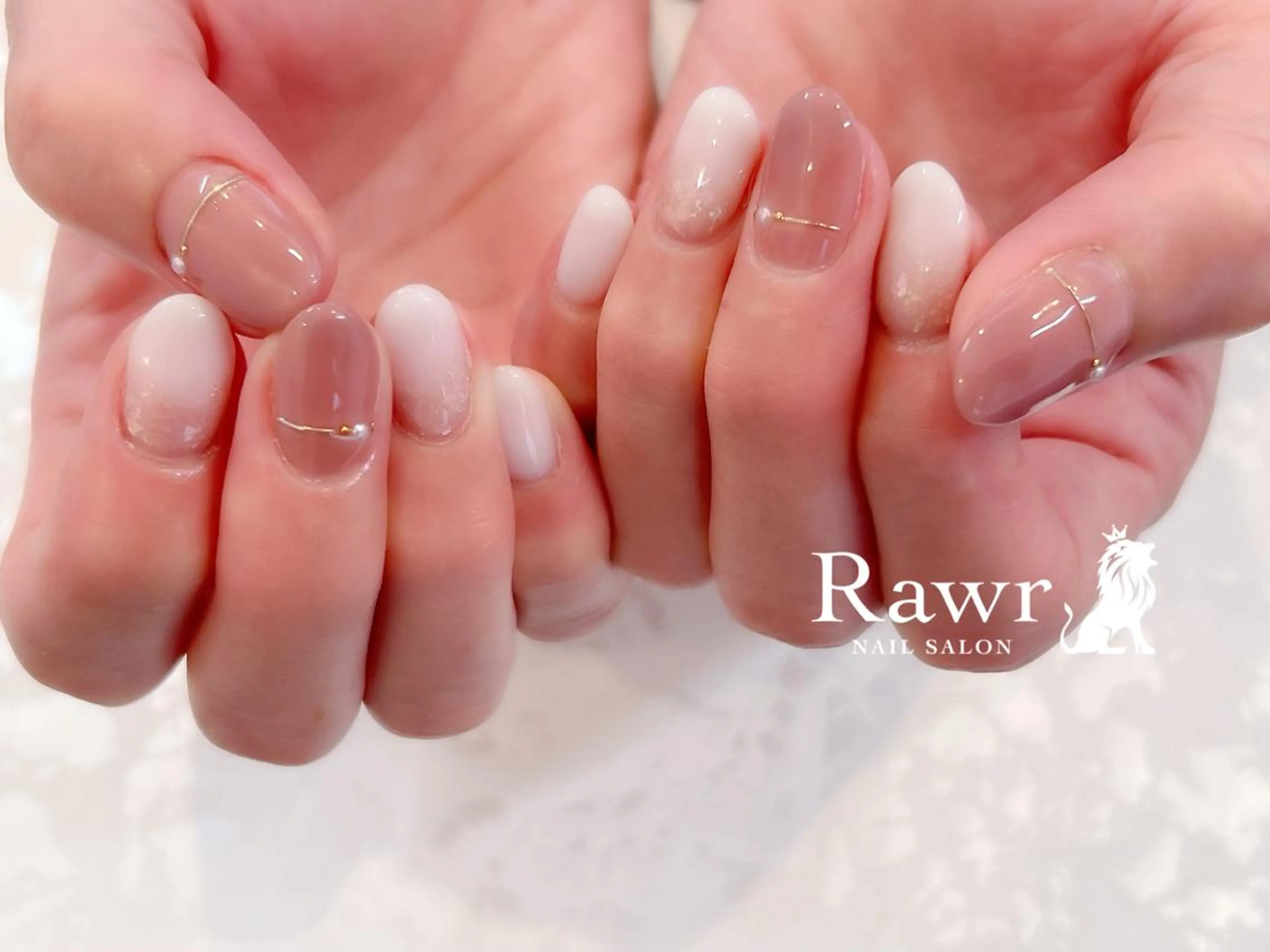 ネイル Rawr / saoriのネイルデザイン