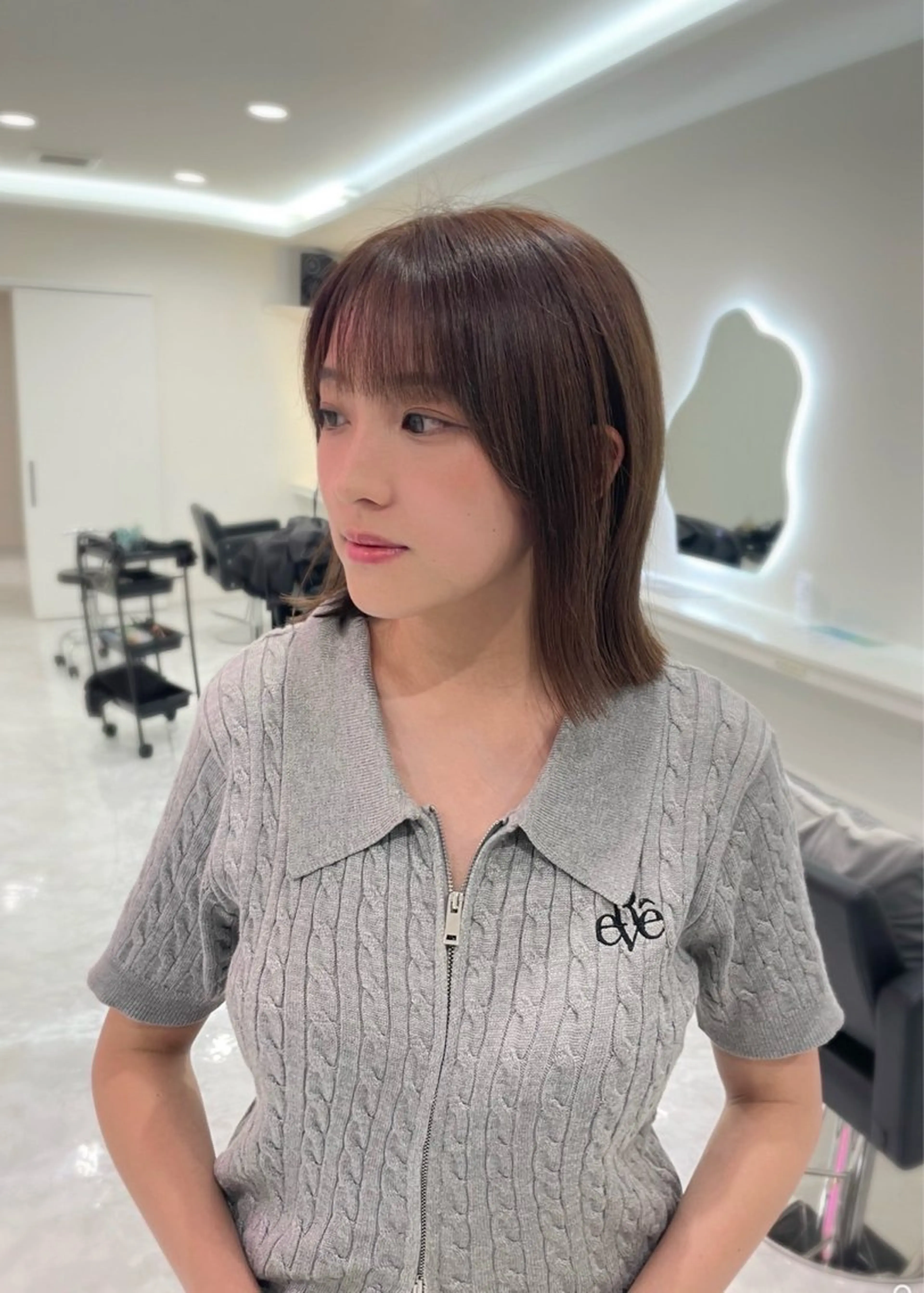 ミディアム カラー ブリーチ ブラウンカラー ミルクティーブラウン ブリーチなしカラー 福田 奈那のヘアスタイル