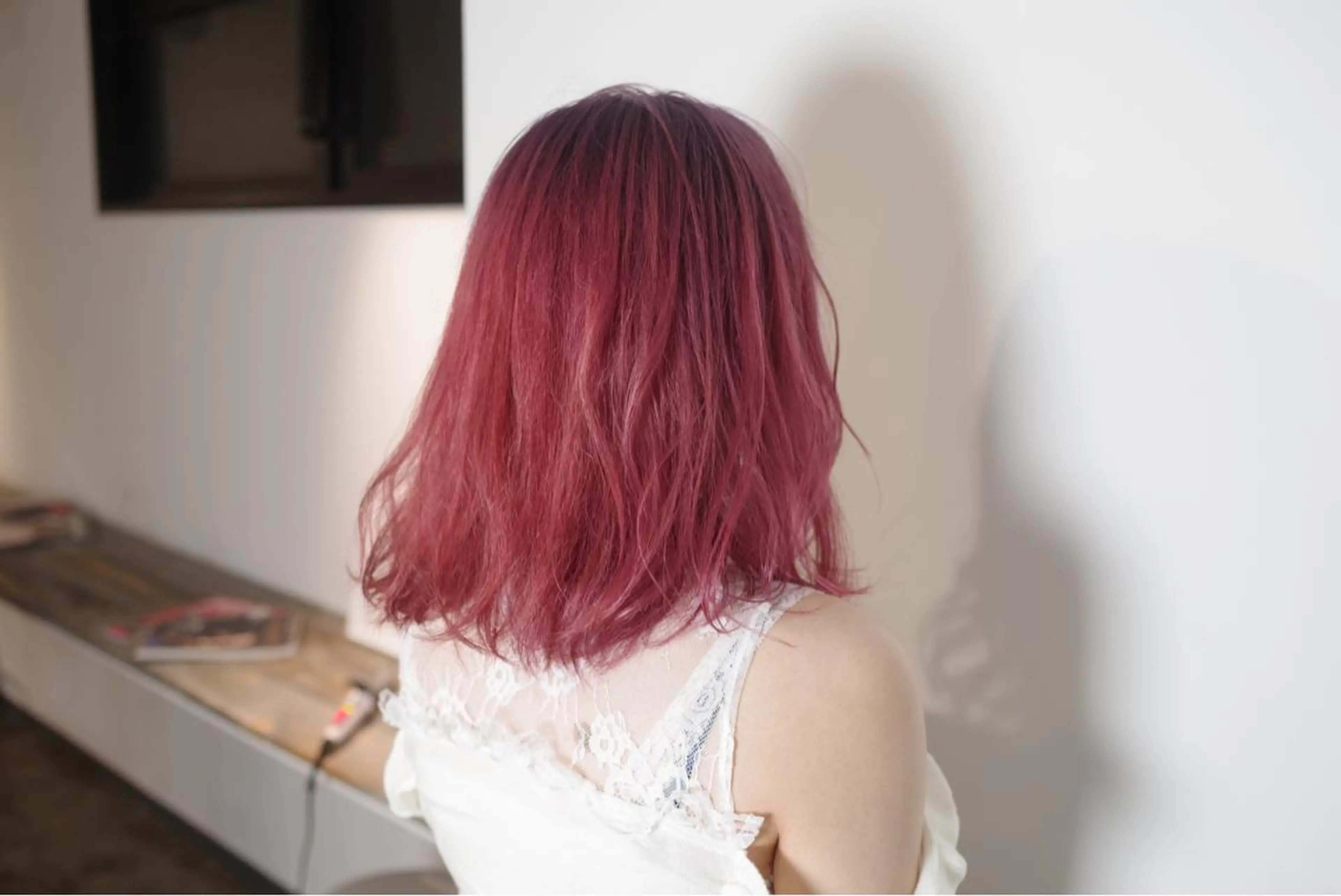 ミディアム カラー ハイトーン/レイヤー /ケアブリーチ石川治のヘアスタイル