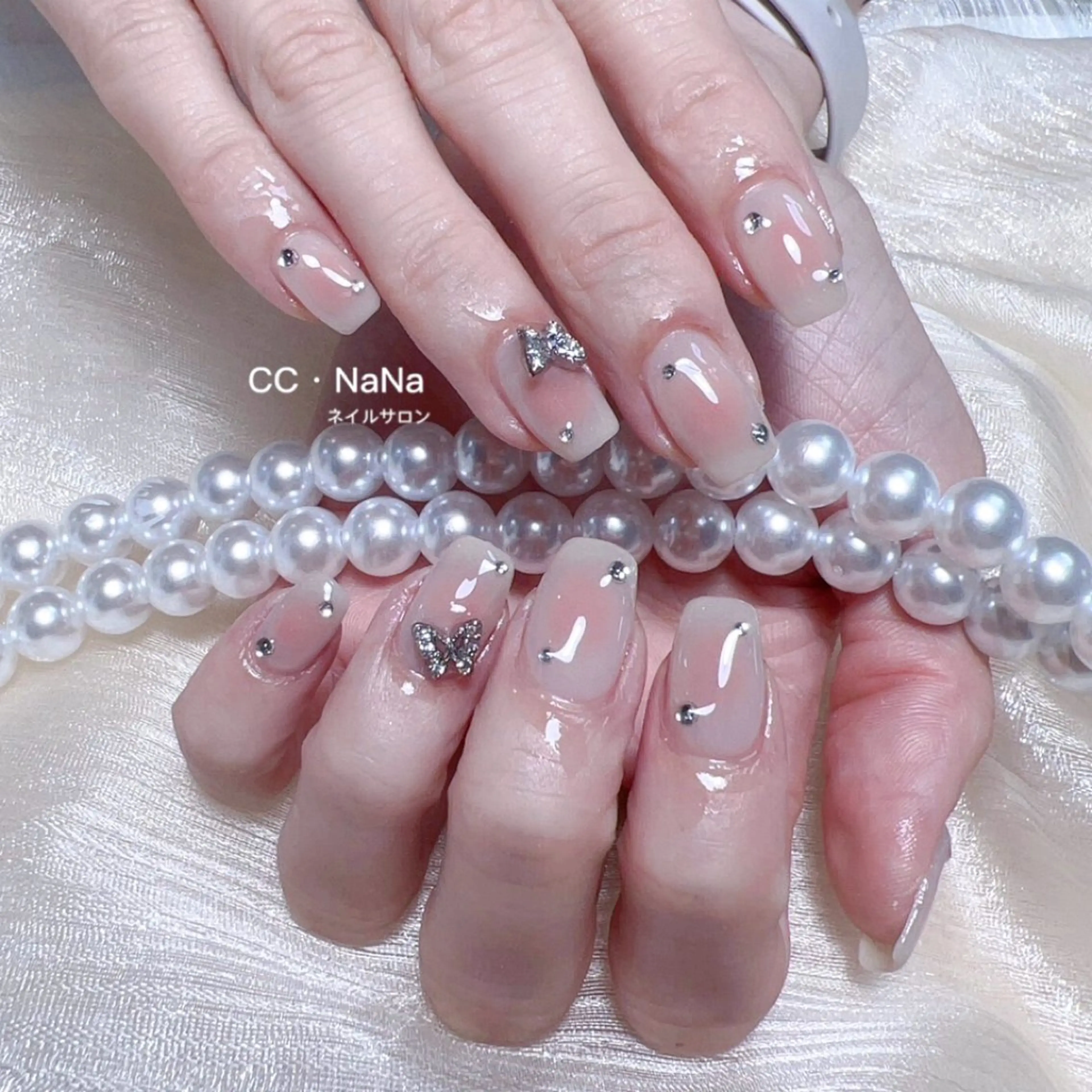 ネイル ハンドネイル 💎CC・NaNa 韓国風ネイル🌙Cのネイルデザイン