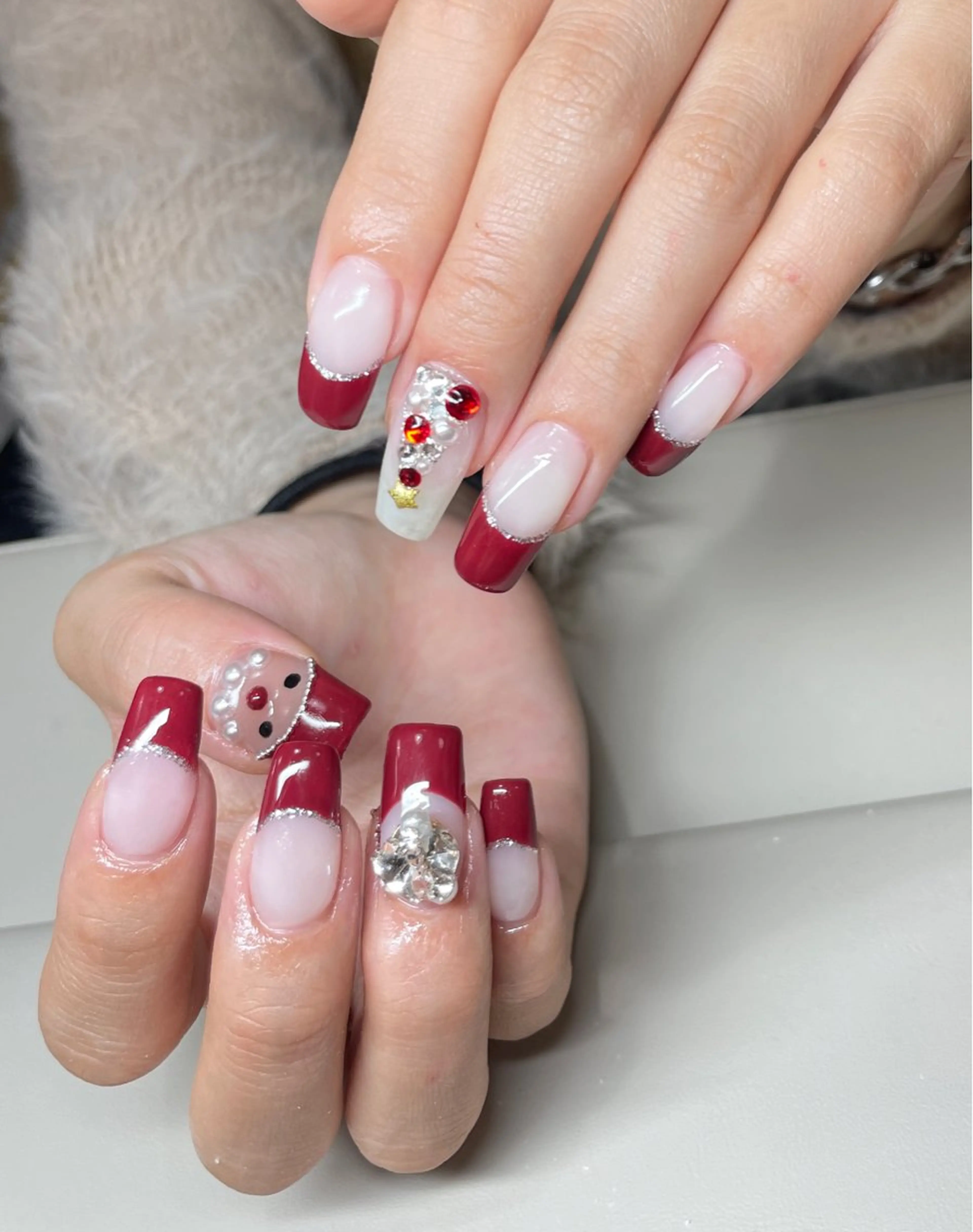 ネイル ハンドネイル AngelChris ビューティーサロンのネイルデザイン