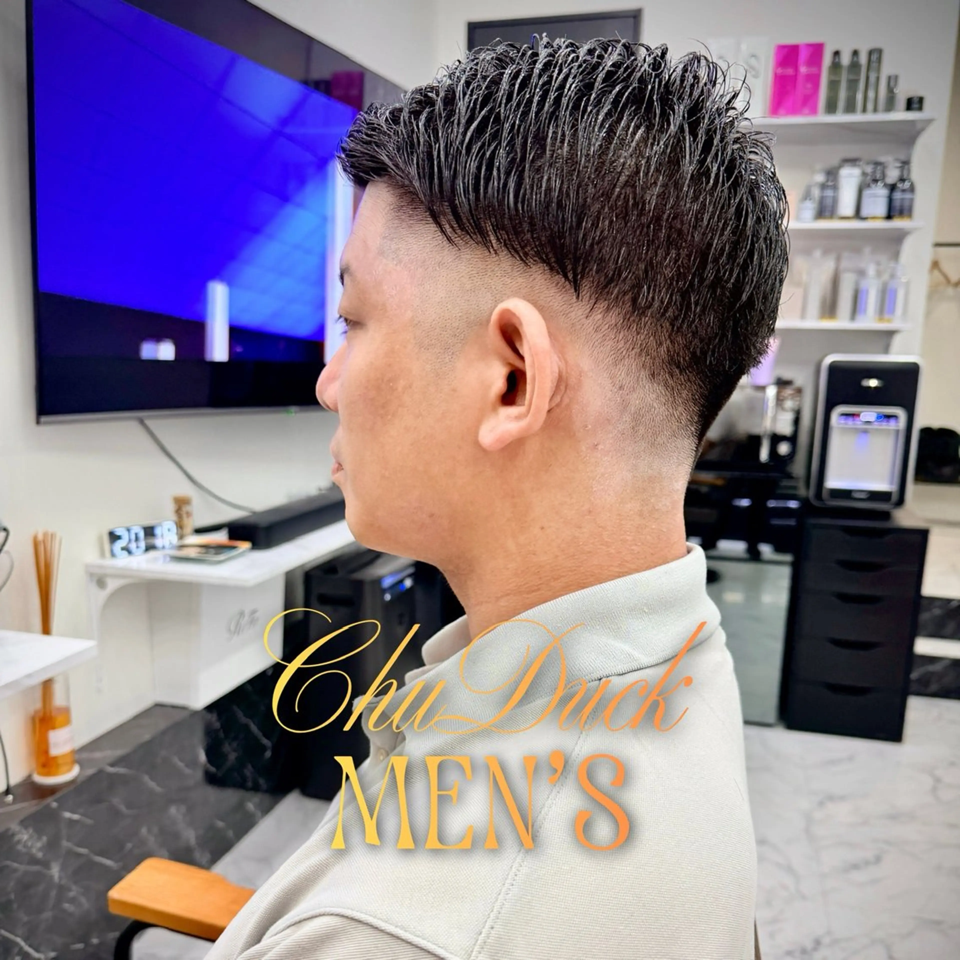ショート メンズ フェードカット スキンフェード ツーブロック カット フェードカット×ハイ トーン/SHOTAのヘアスタイル